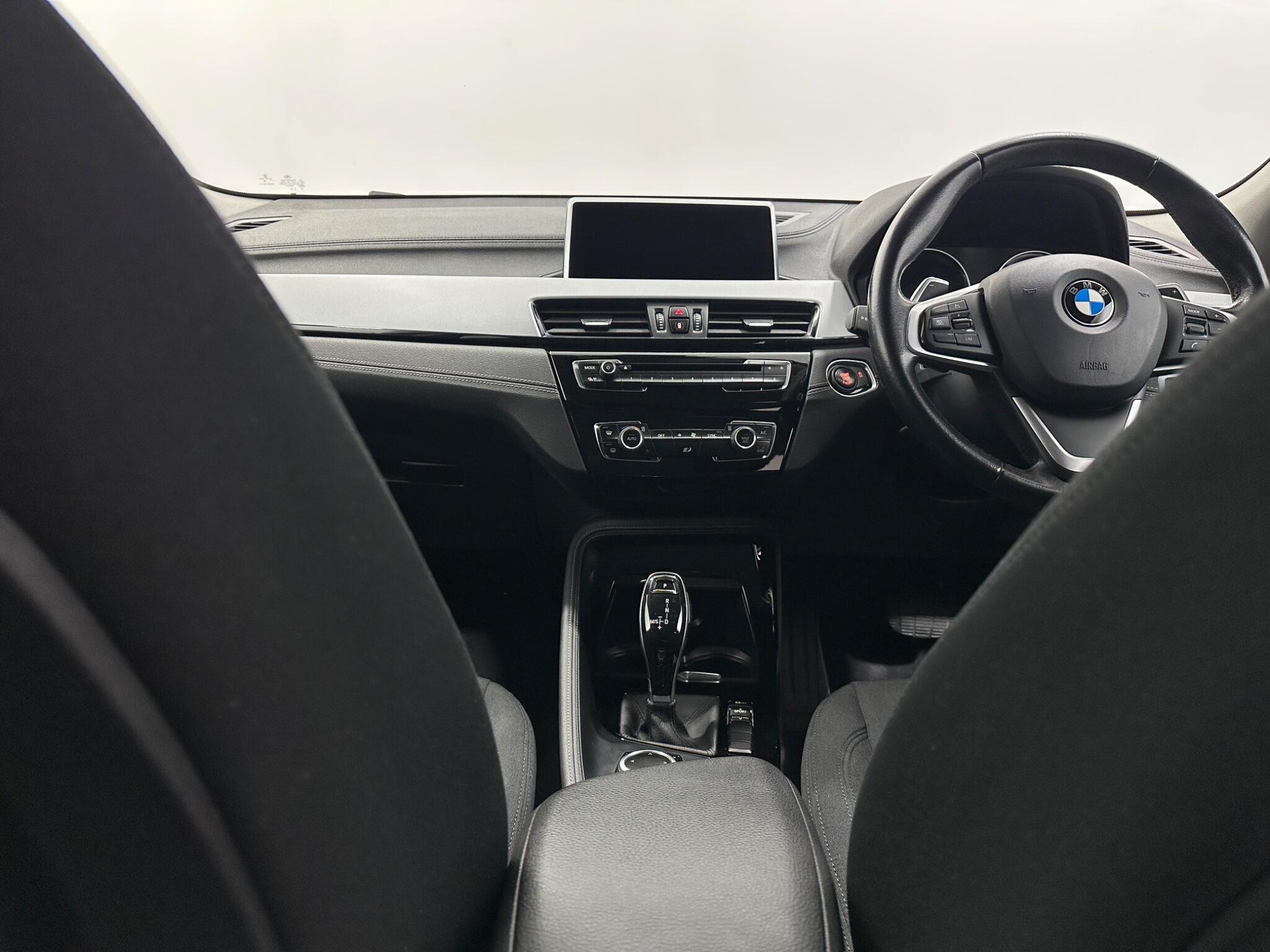 BMW X2 view 19