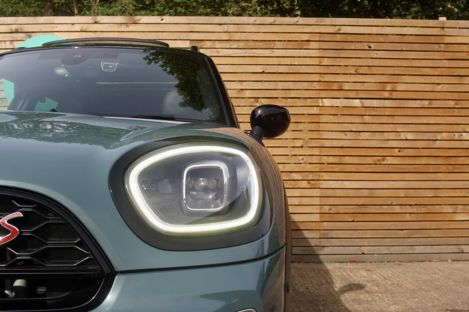 Mini Countryman view 35