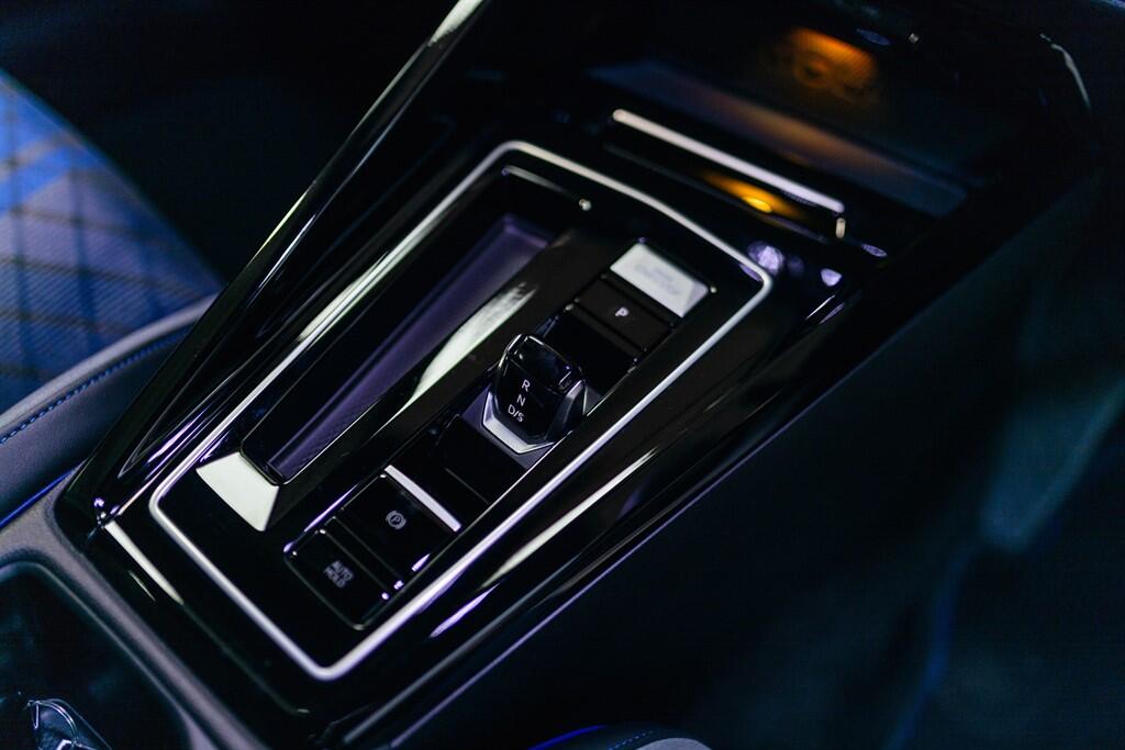 Volkswagen Golf view 29