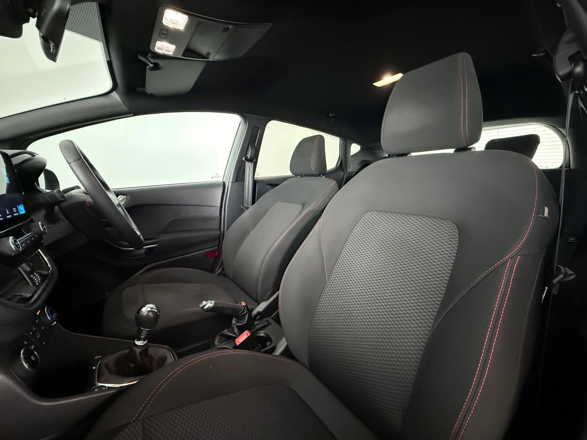 Ford Fiesta view 32