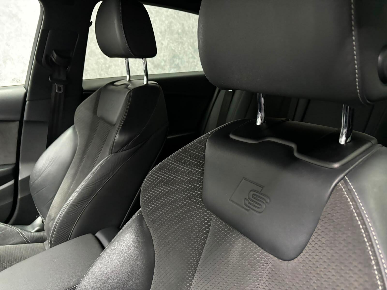 Audi A4 view 30