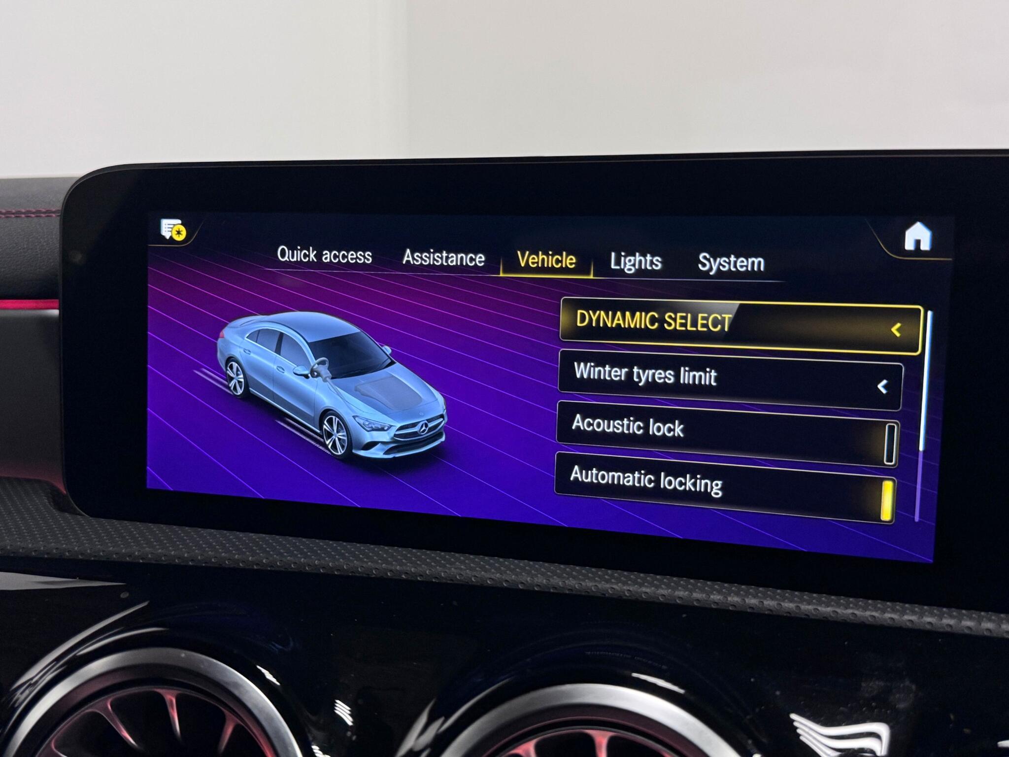 Mercedes-Benz Cla view 49