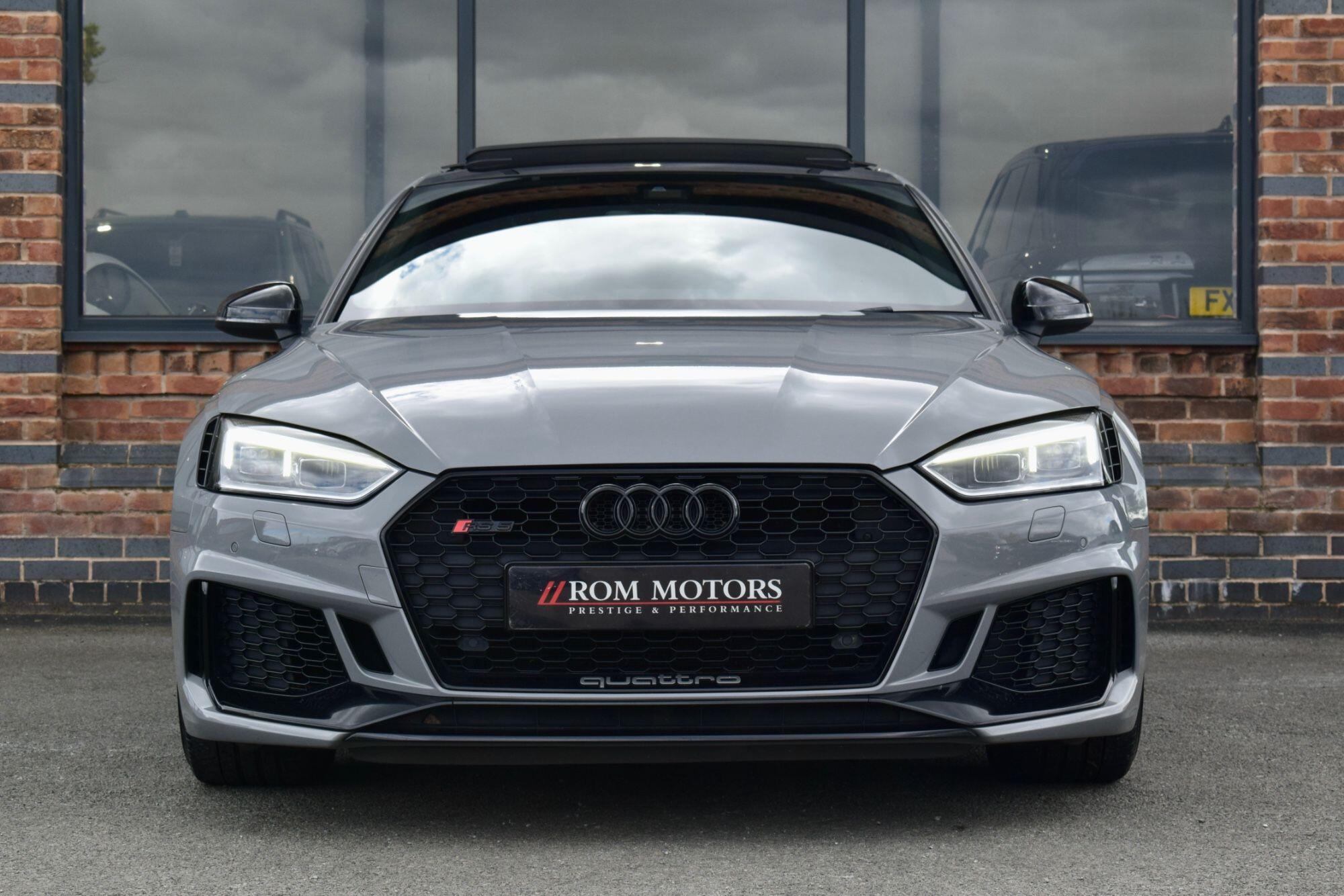 Audi RS5 view 44