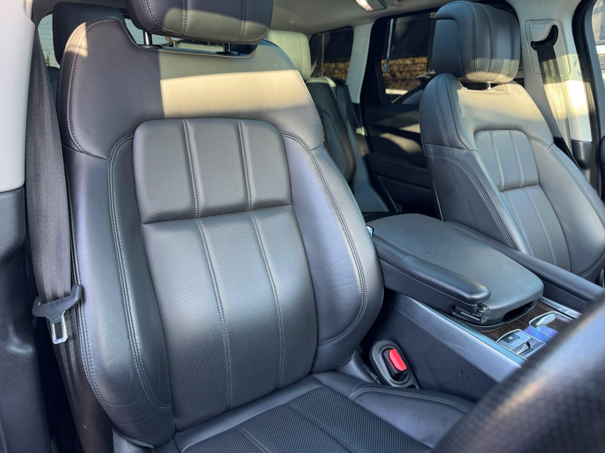 Land Rover Range Rover Sport view 47