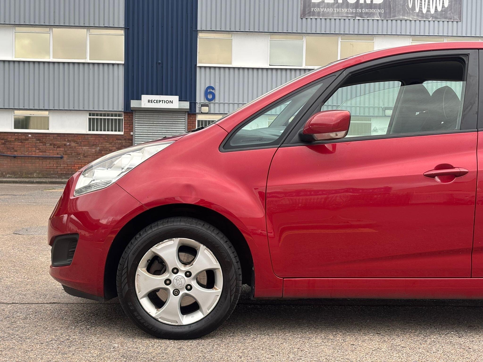 Kia Venga view 35