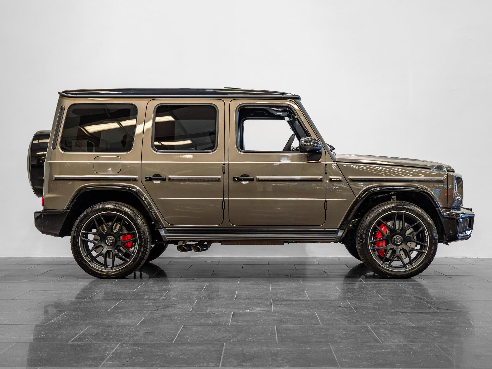 Mercedes-Benz G-Class view 7