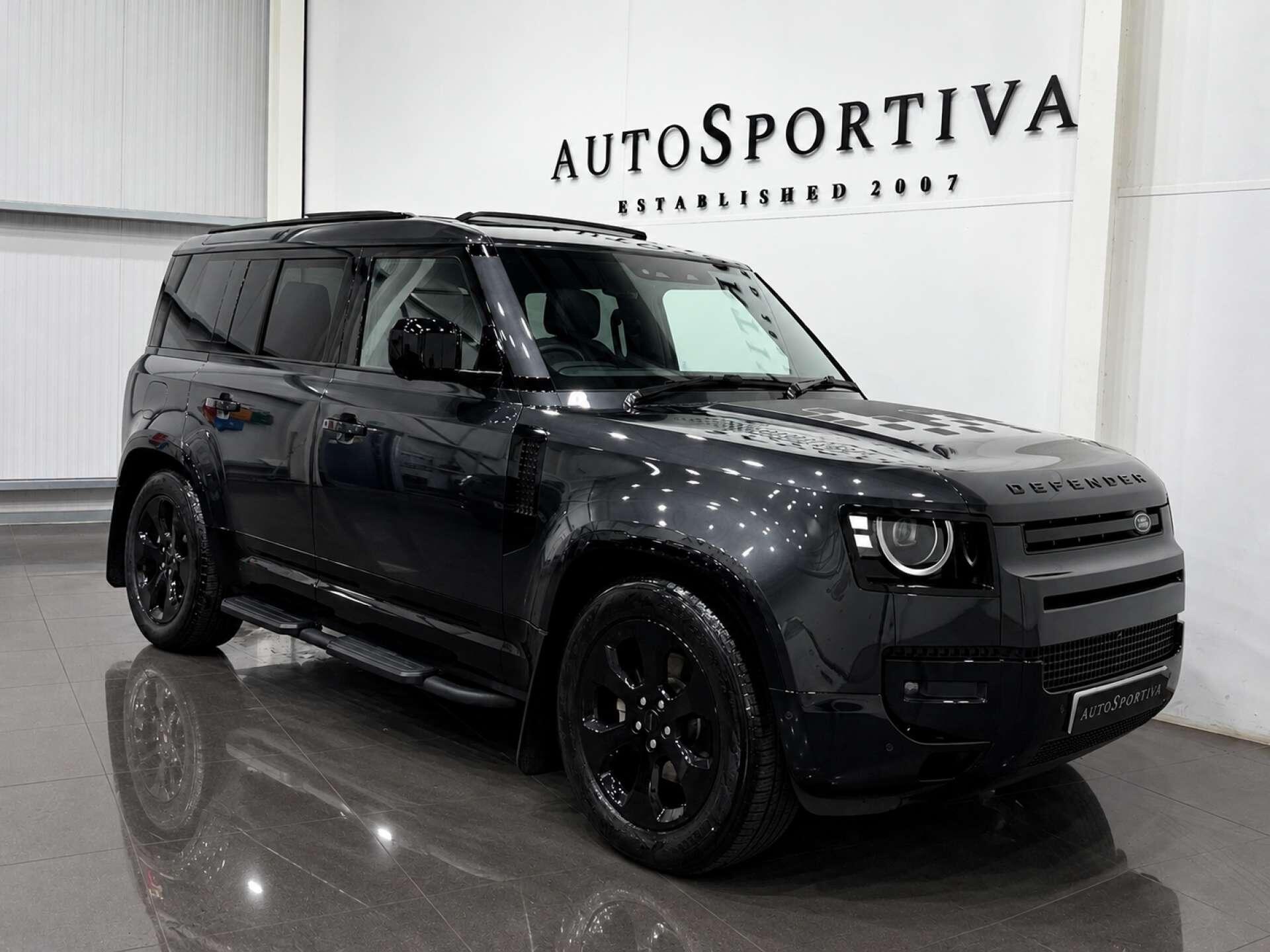Land Rover Defender view 5