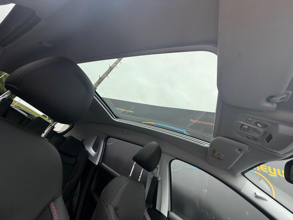 Peugeot 2008 view 27