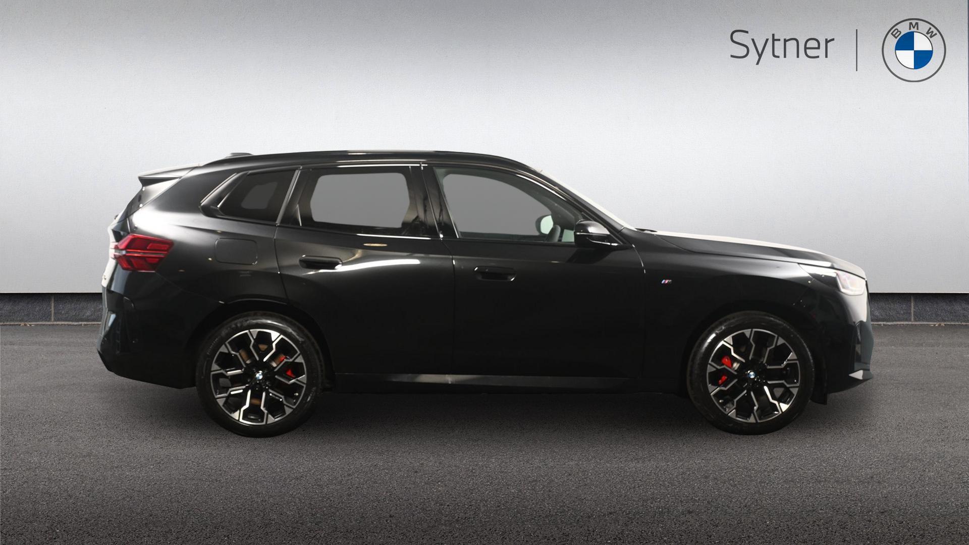 BMW X3 view 3