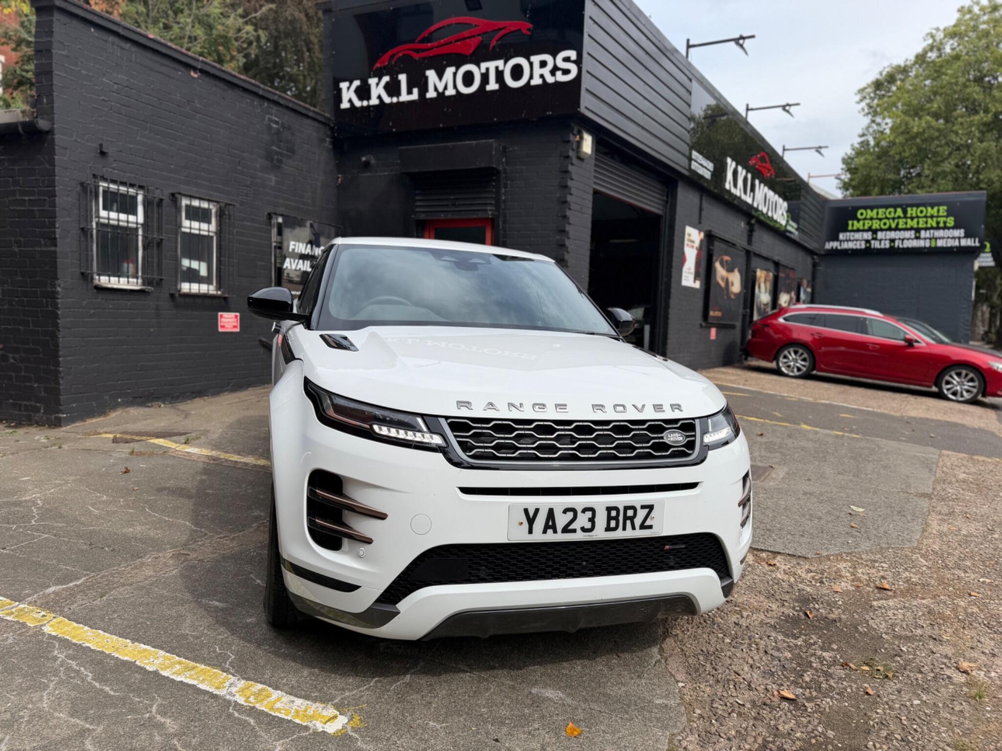 Land Rover Range Rover Evoque view 3