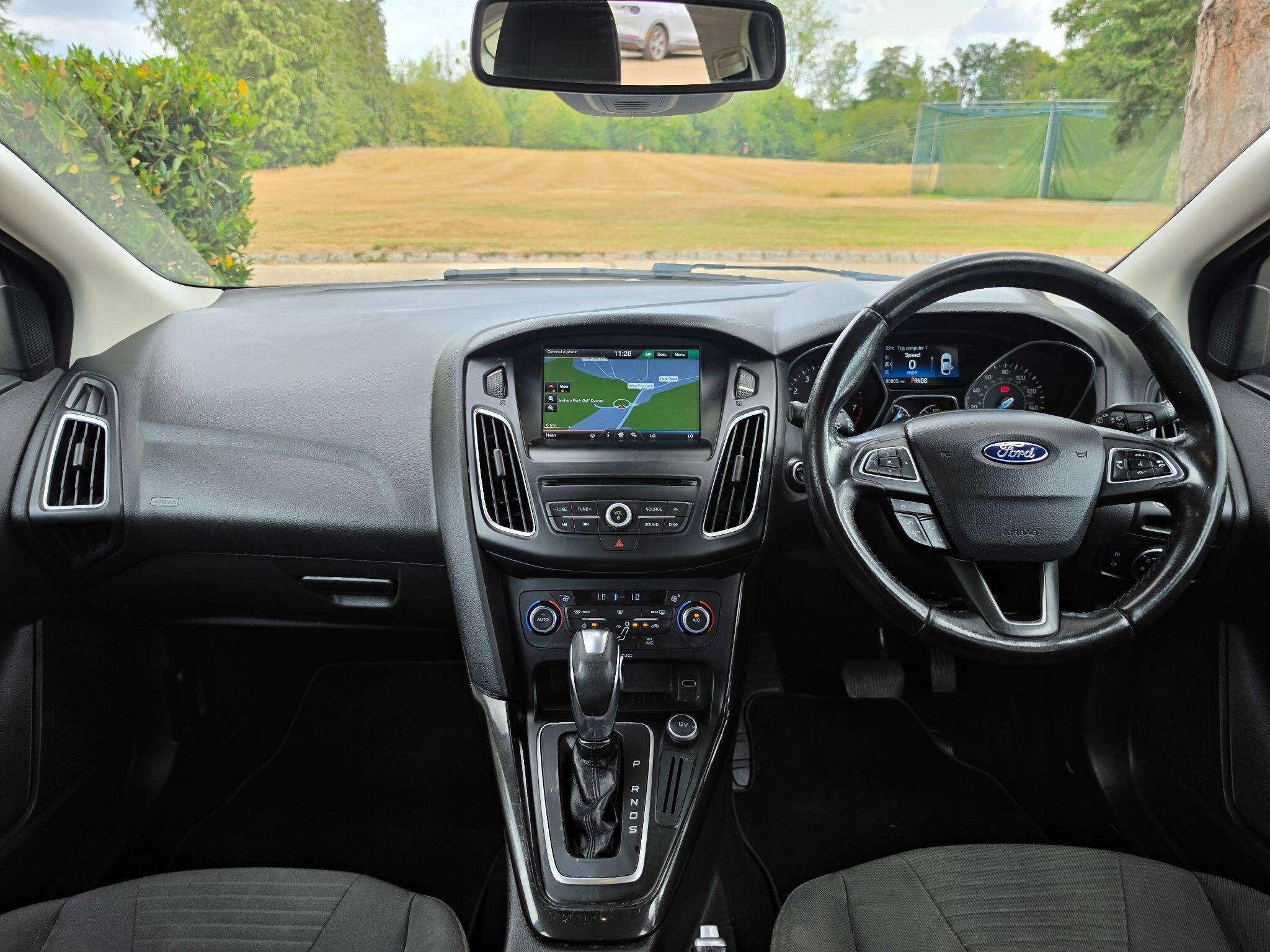 Ford Focus view 2