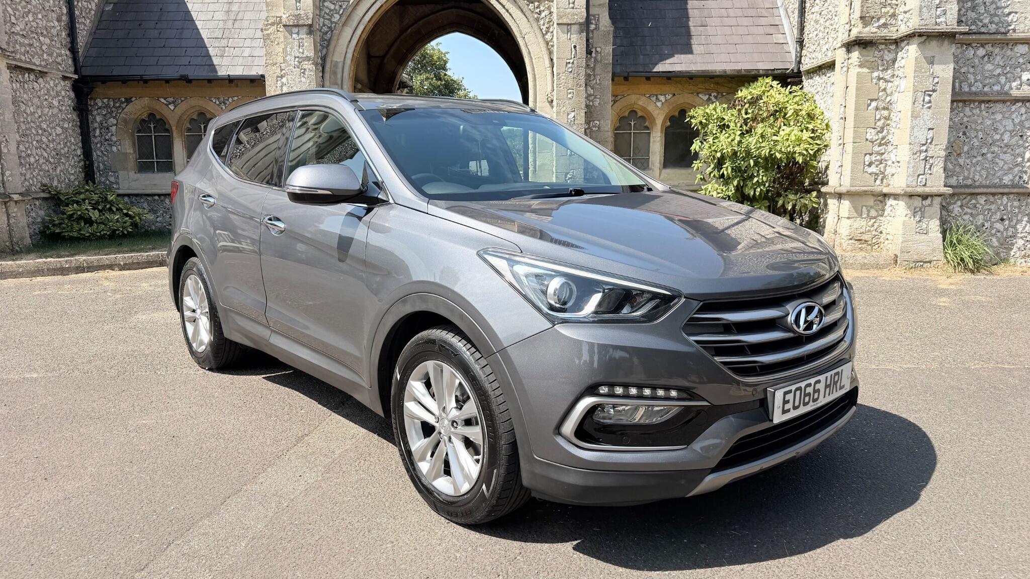 Hyundai Santa Fe view 6