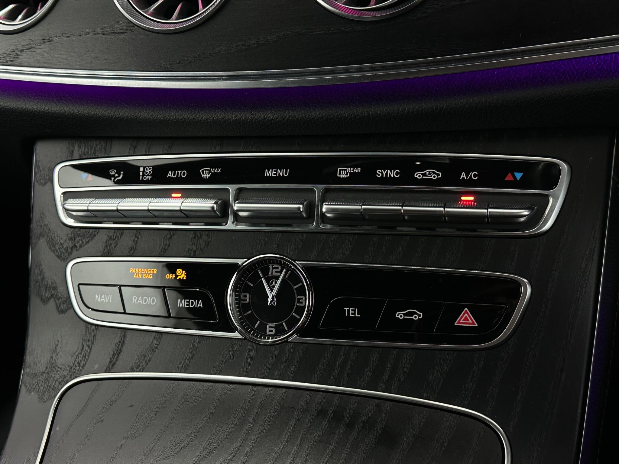 Mercedes-Benz E-Class view 22