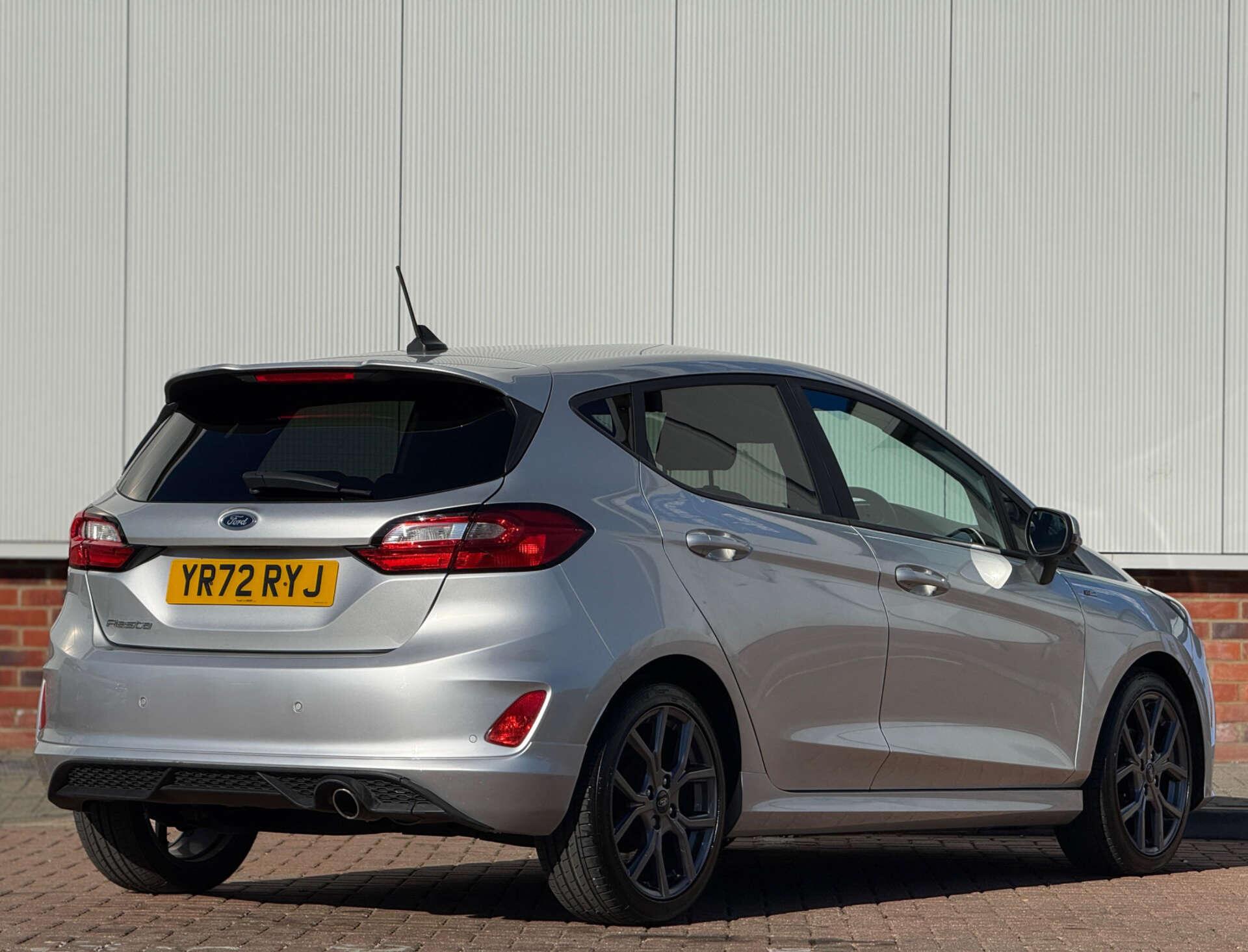 Ford Fiesta view 11