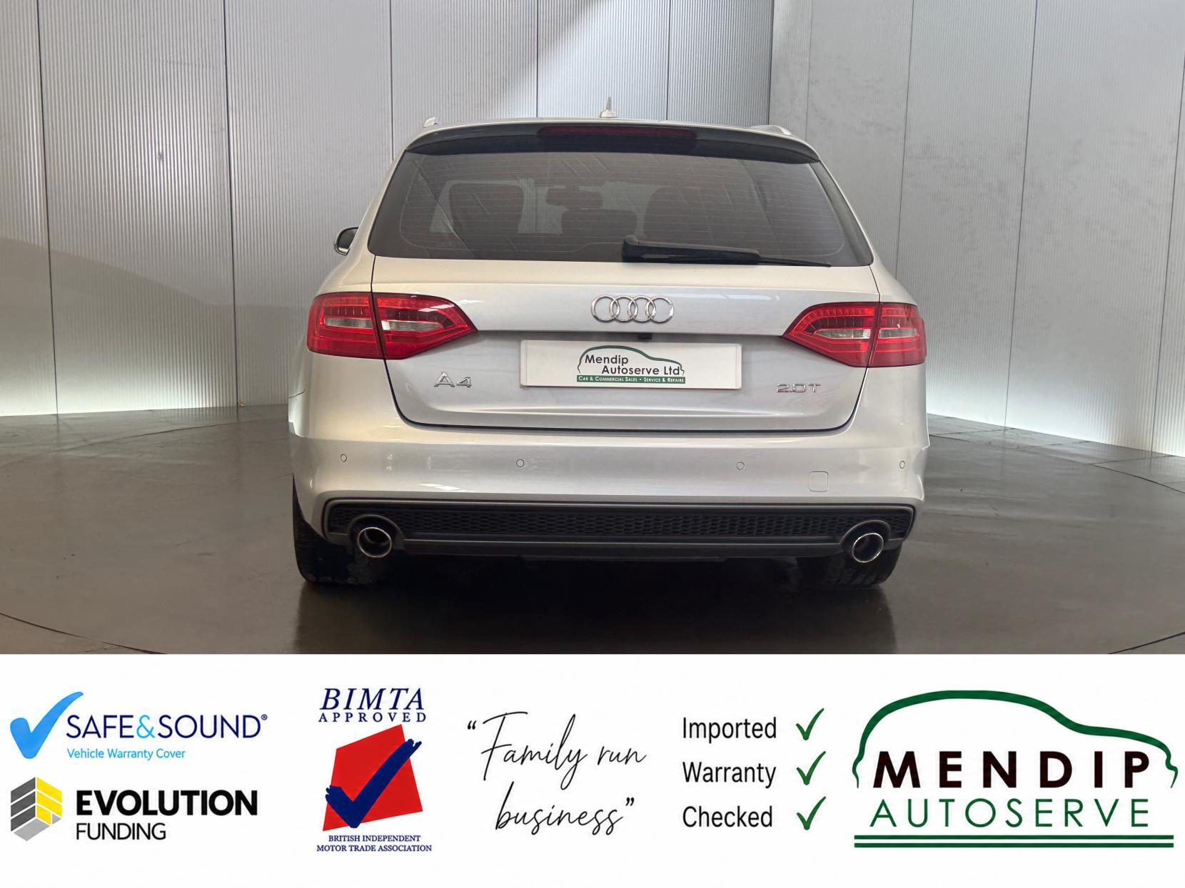 Audi A4 Avant view 16