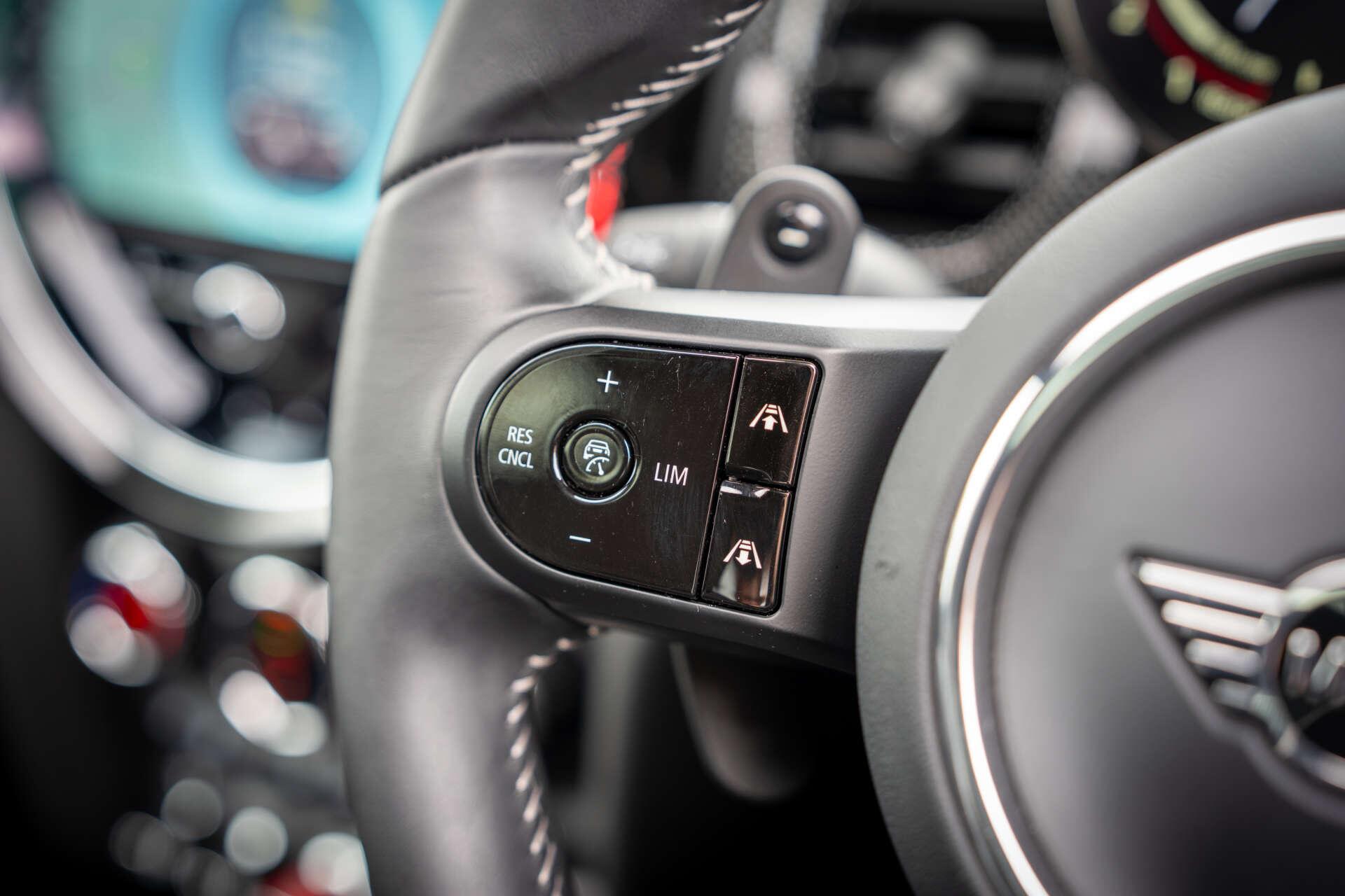Mini Cooper view 53