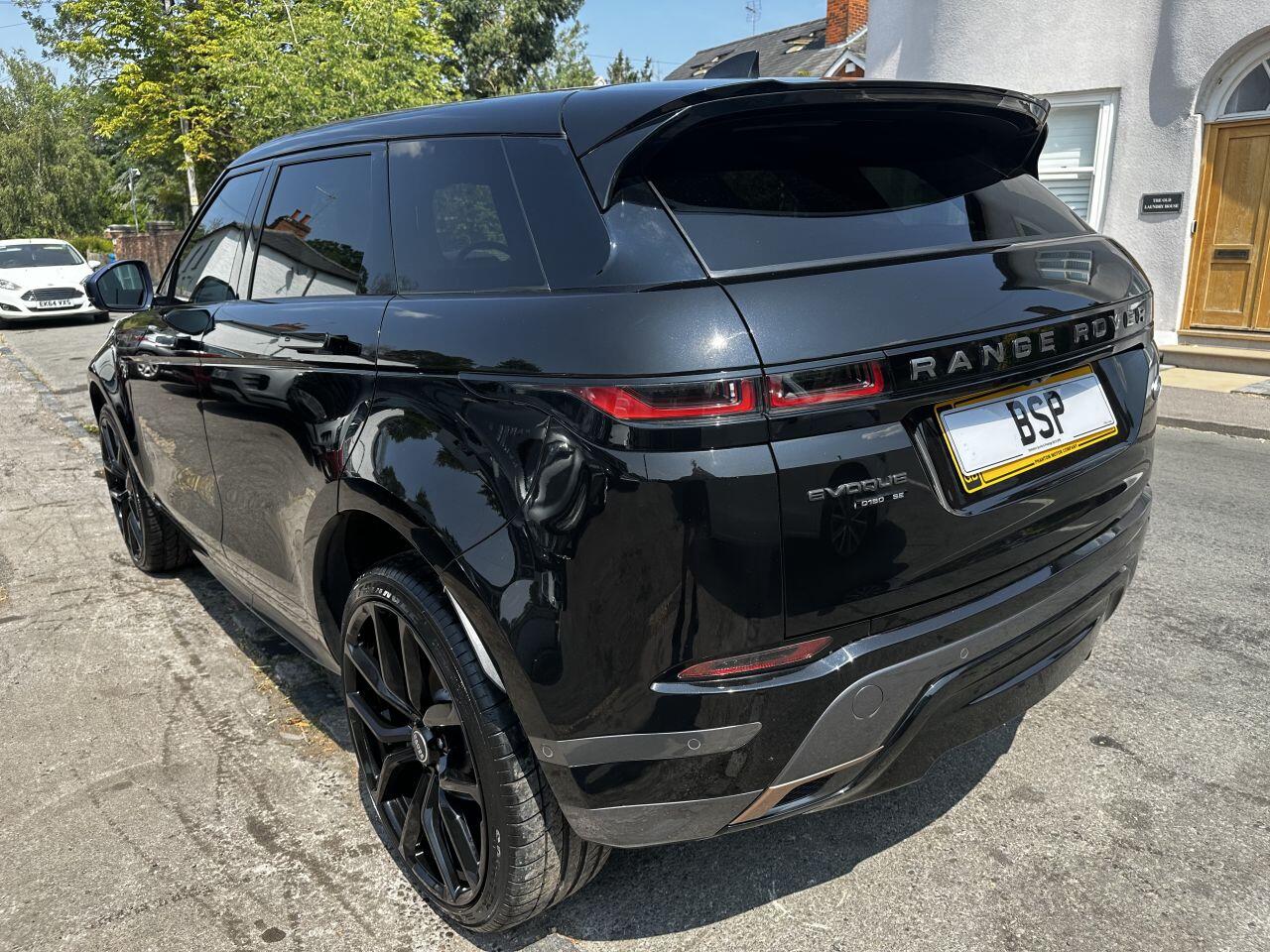 Land Rover Range Rover Evoque view 21