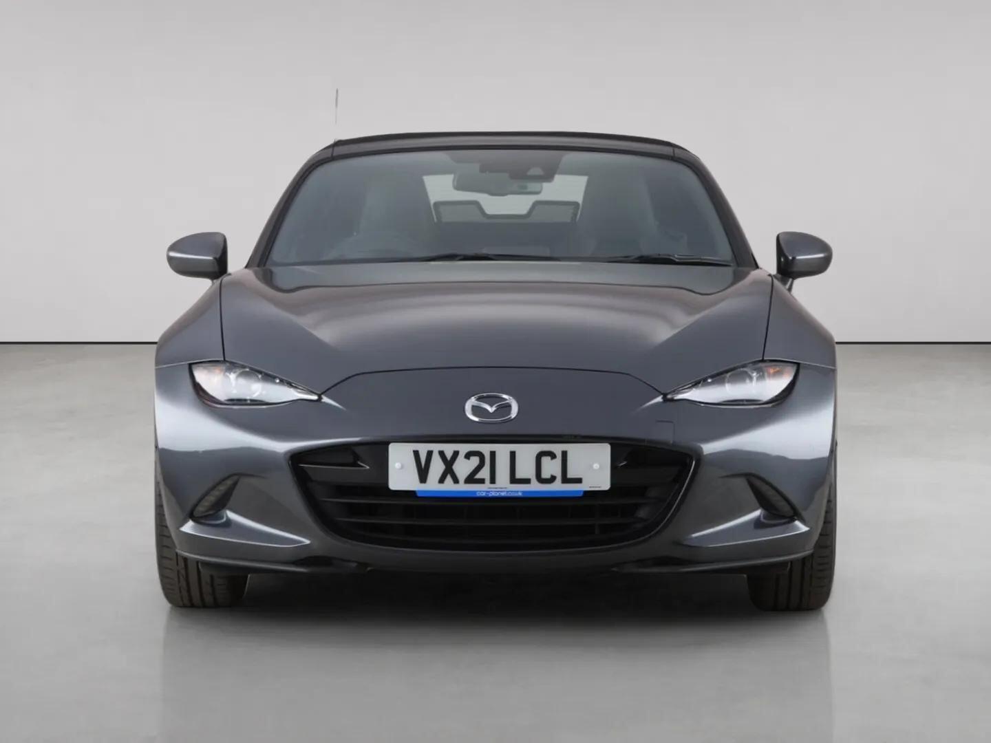 Mazda MX-5 view 33