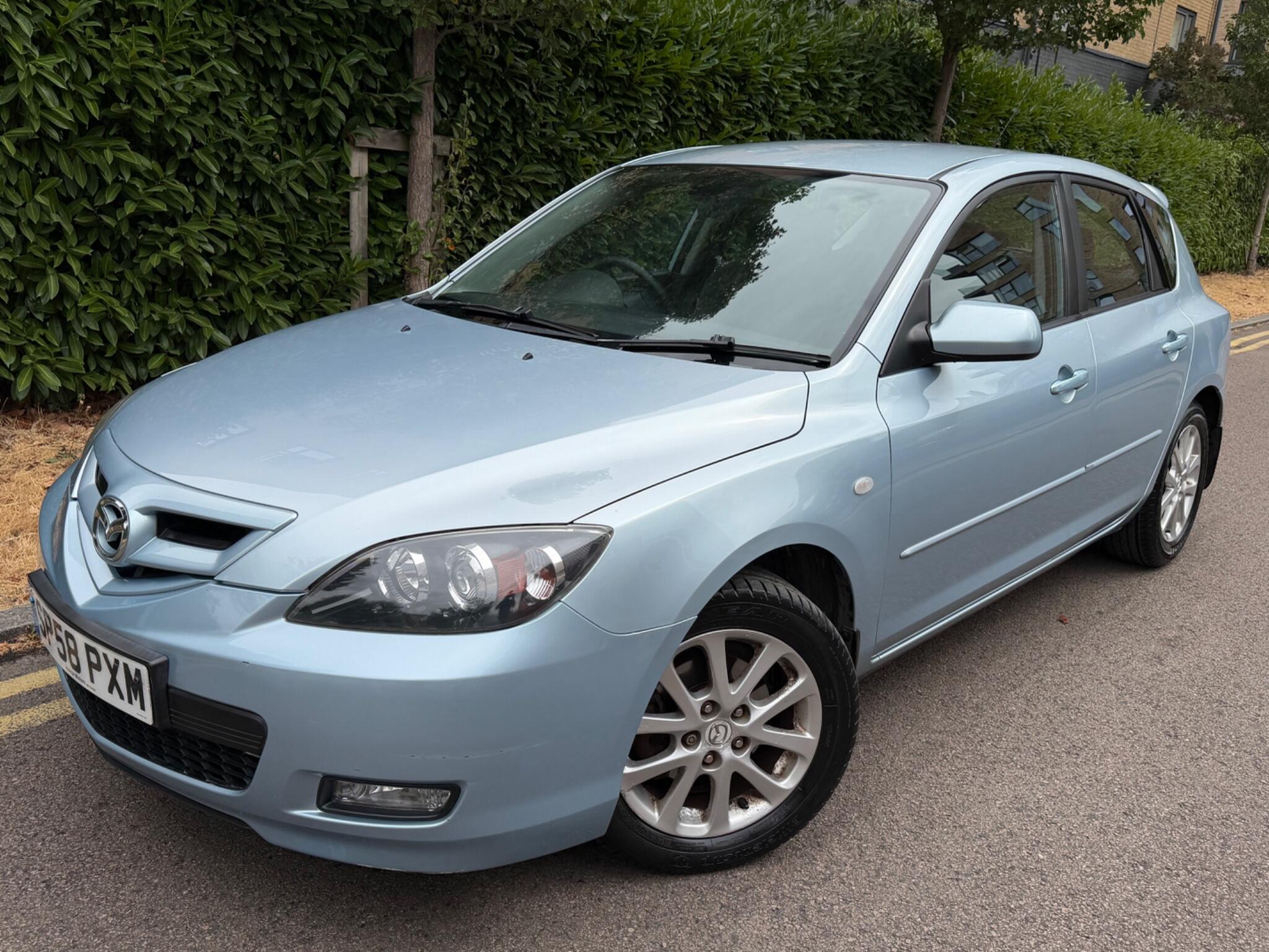 Mazda Mazda3 view 19