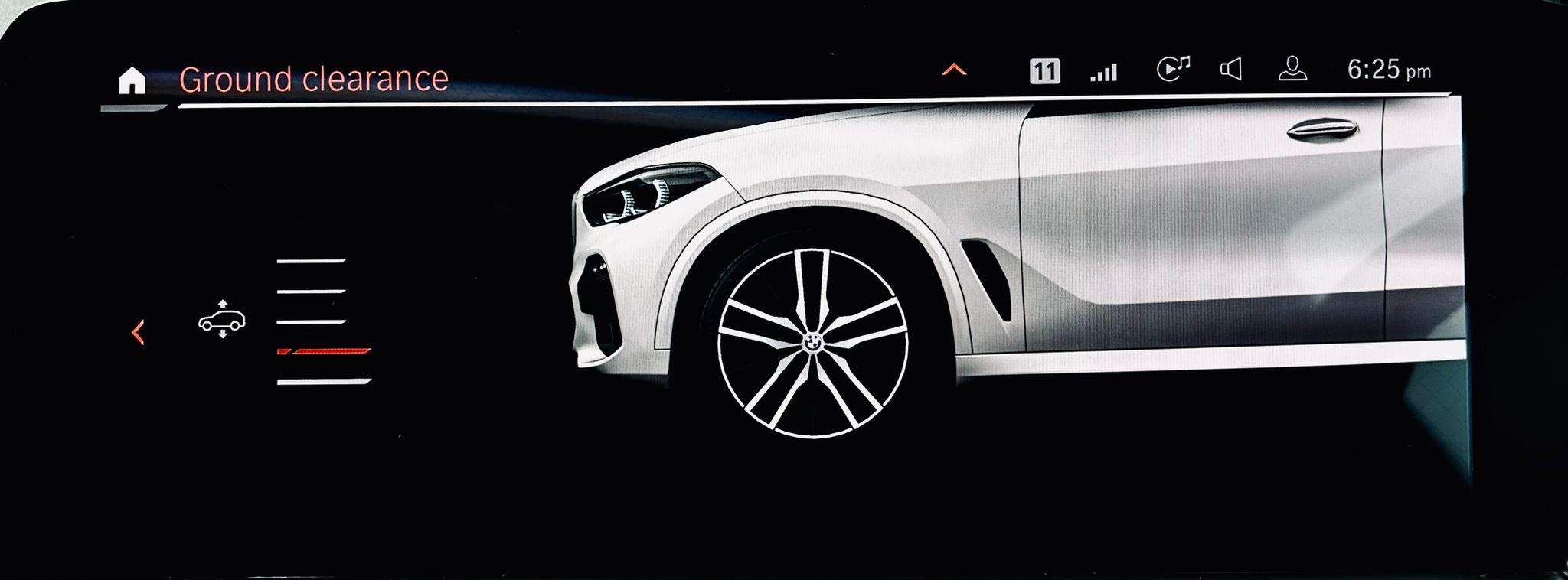 BMW X5 view 26