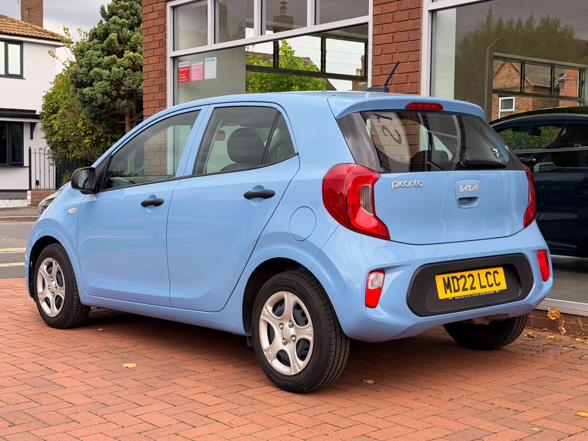 Kia Picanto view 5