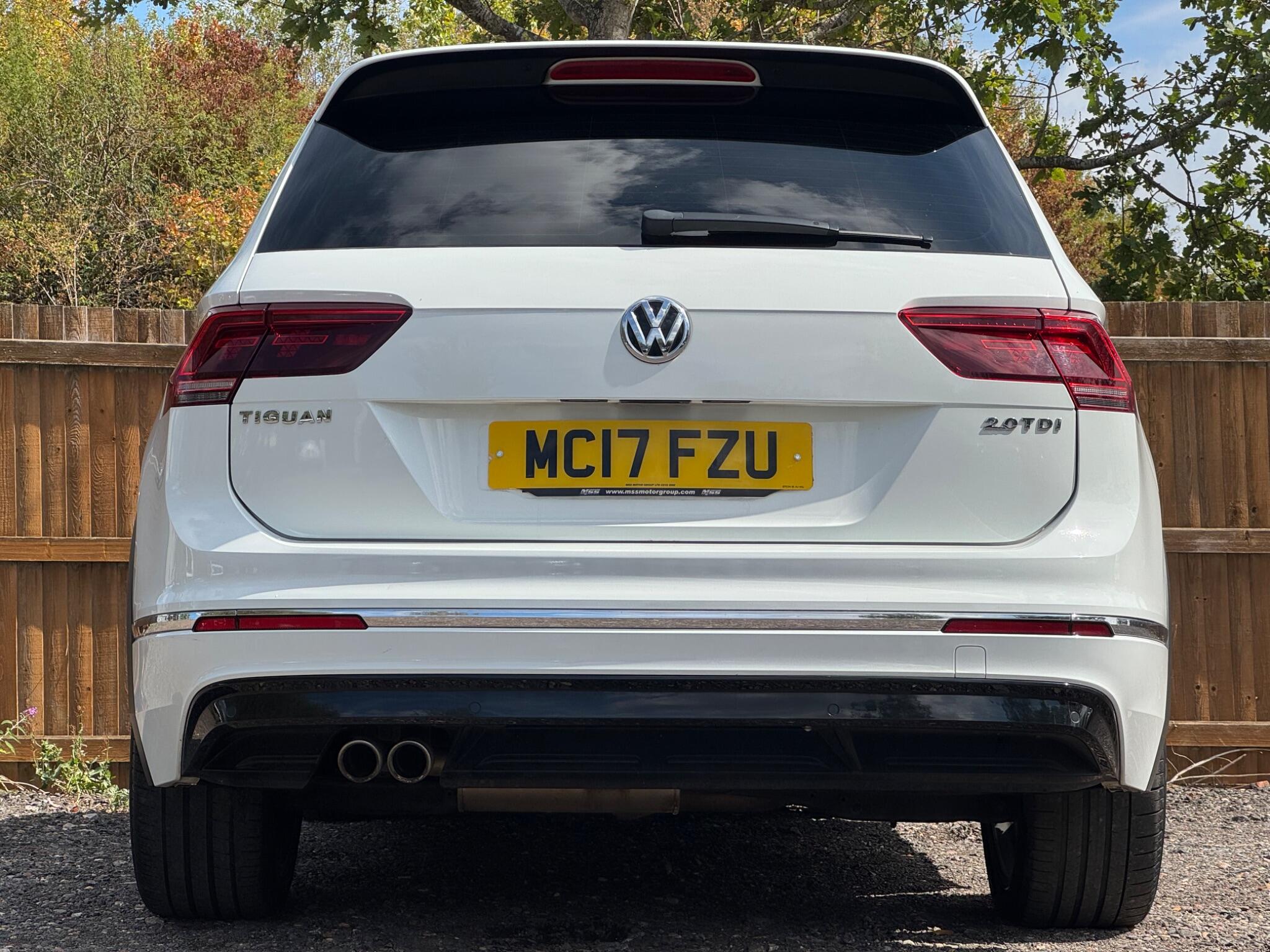 Volkswagen Tiguan view 11