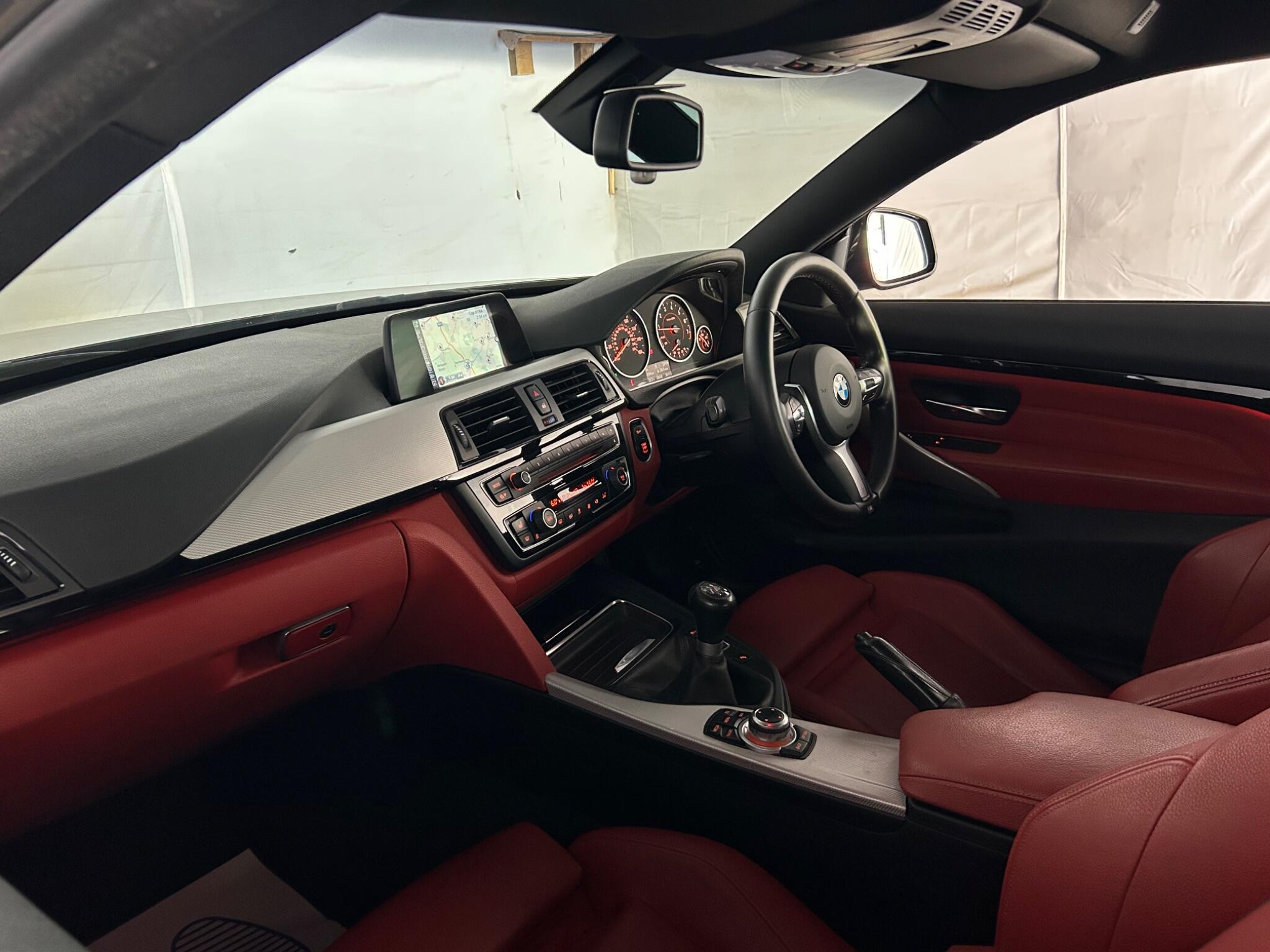 BMW 4 Series view 16