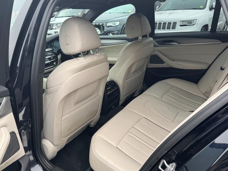 2017 BMW 5 Series image 56