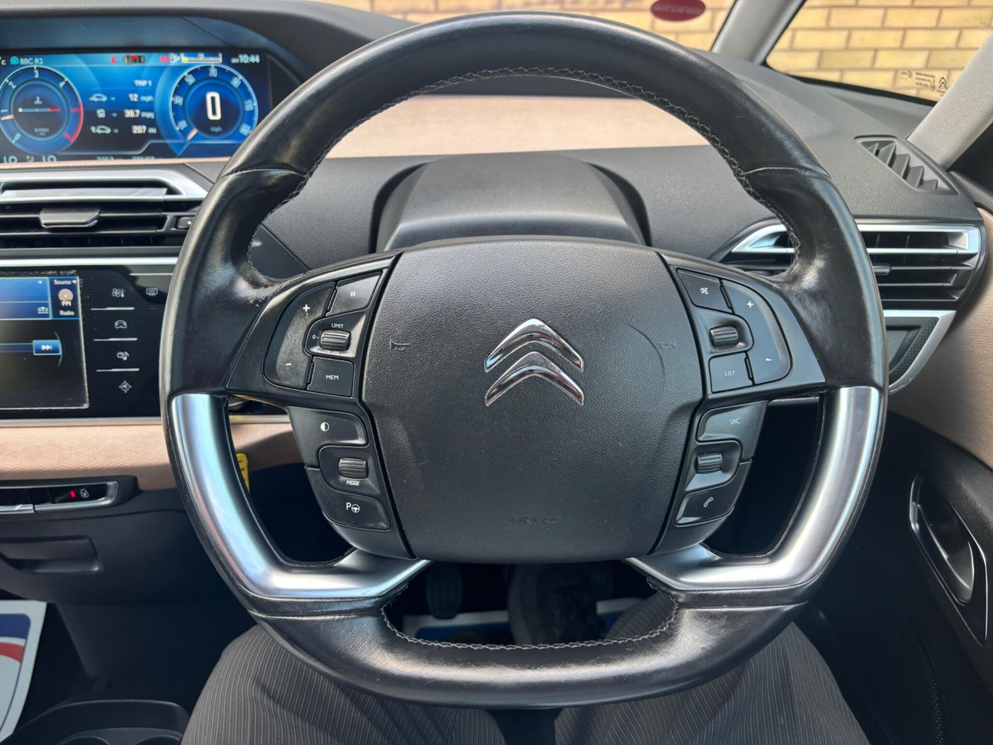 Citroen C4 Picasso view 25