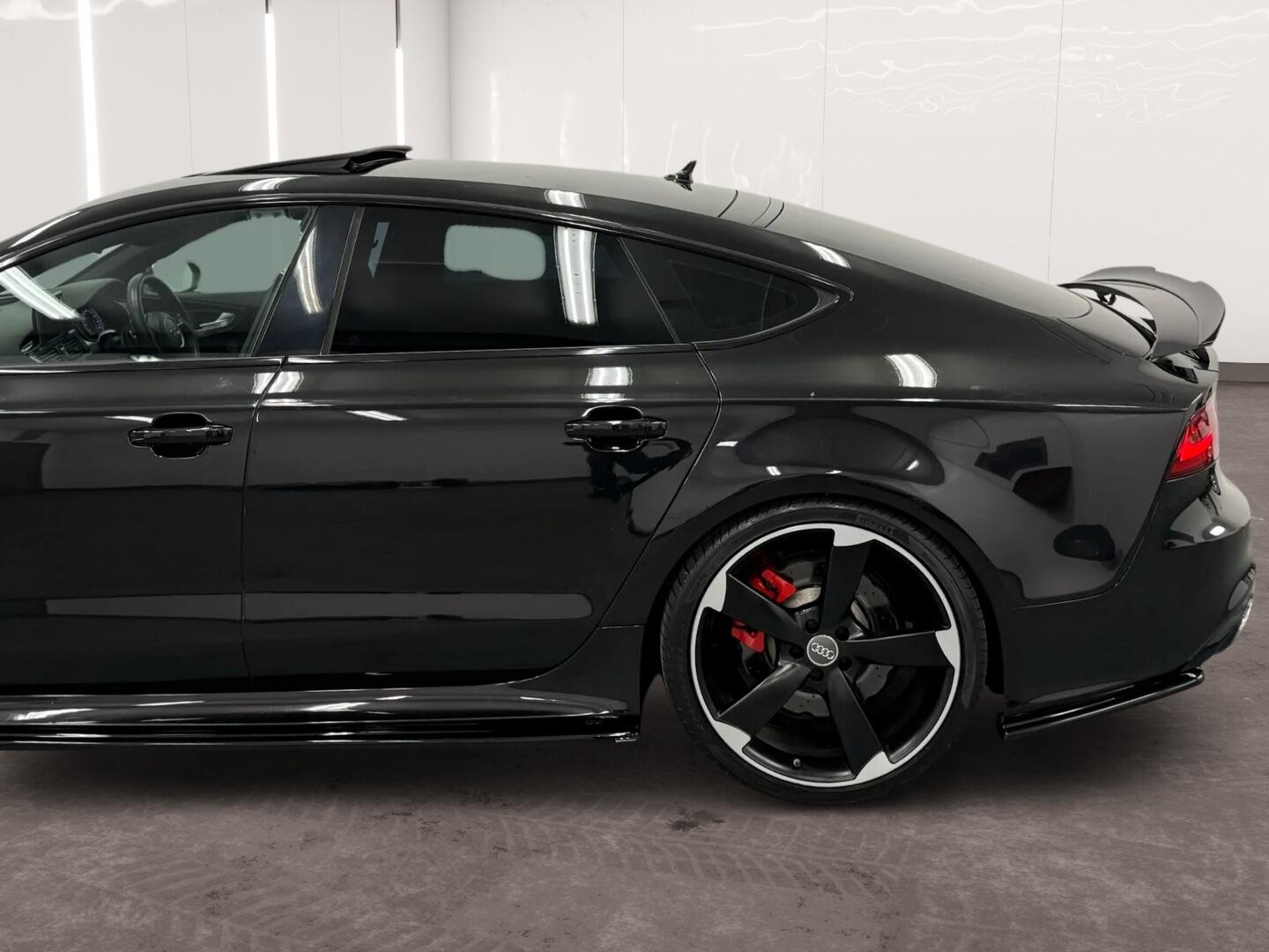 2014 Audi RS7 image 9