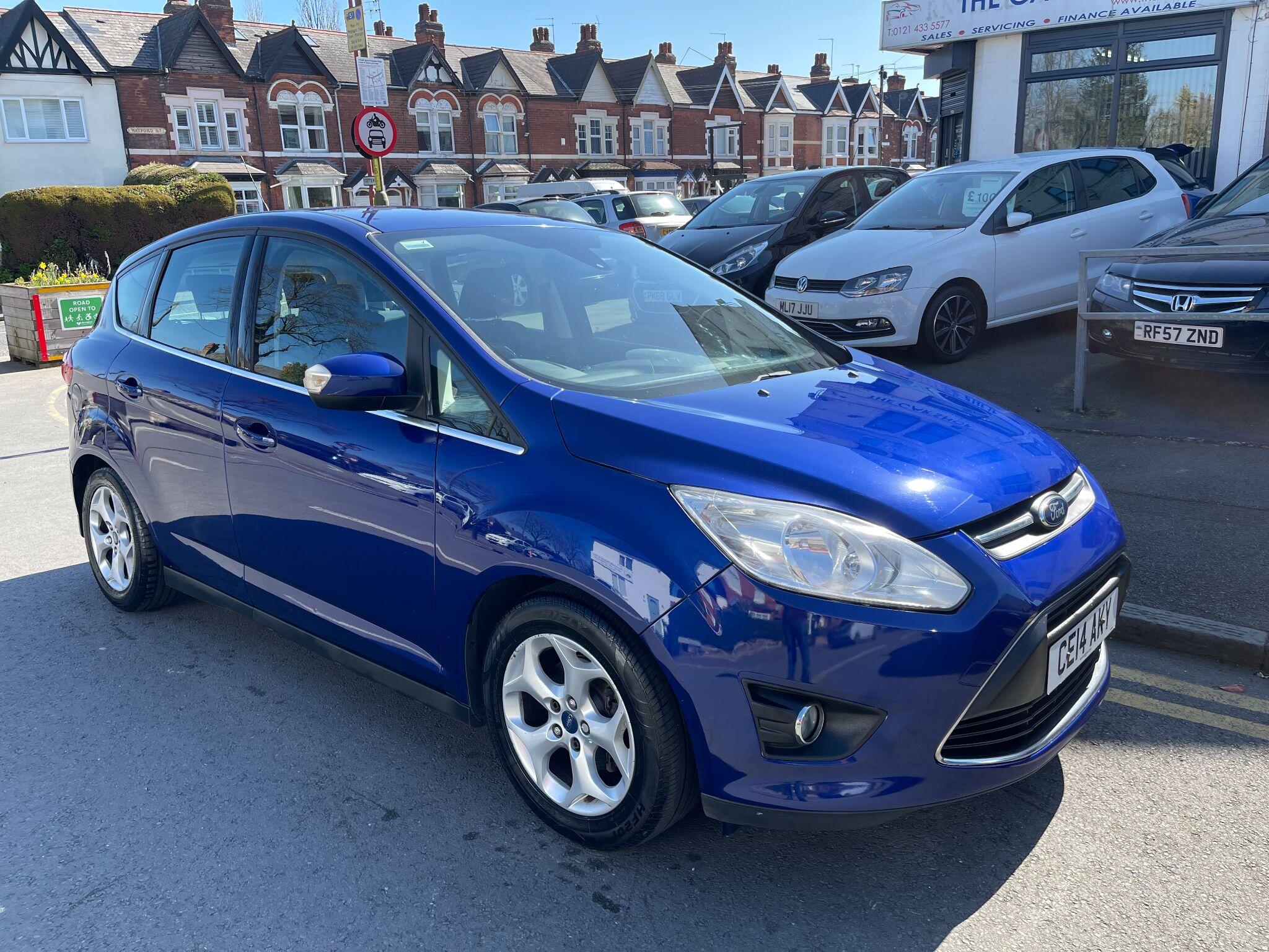 Ford C-Max view 5
