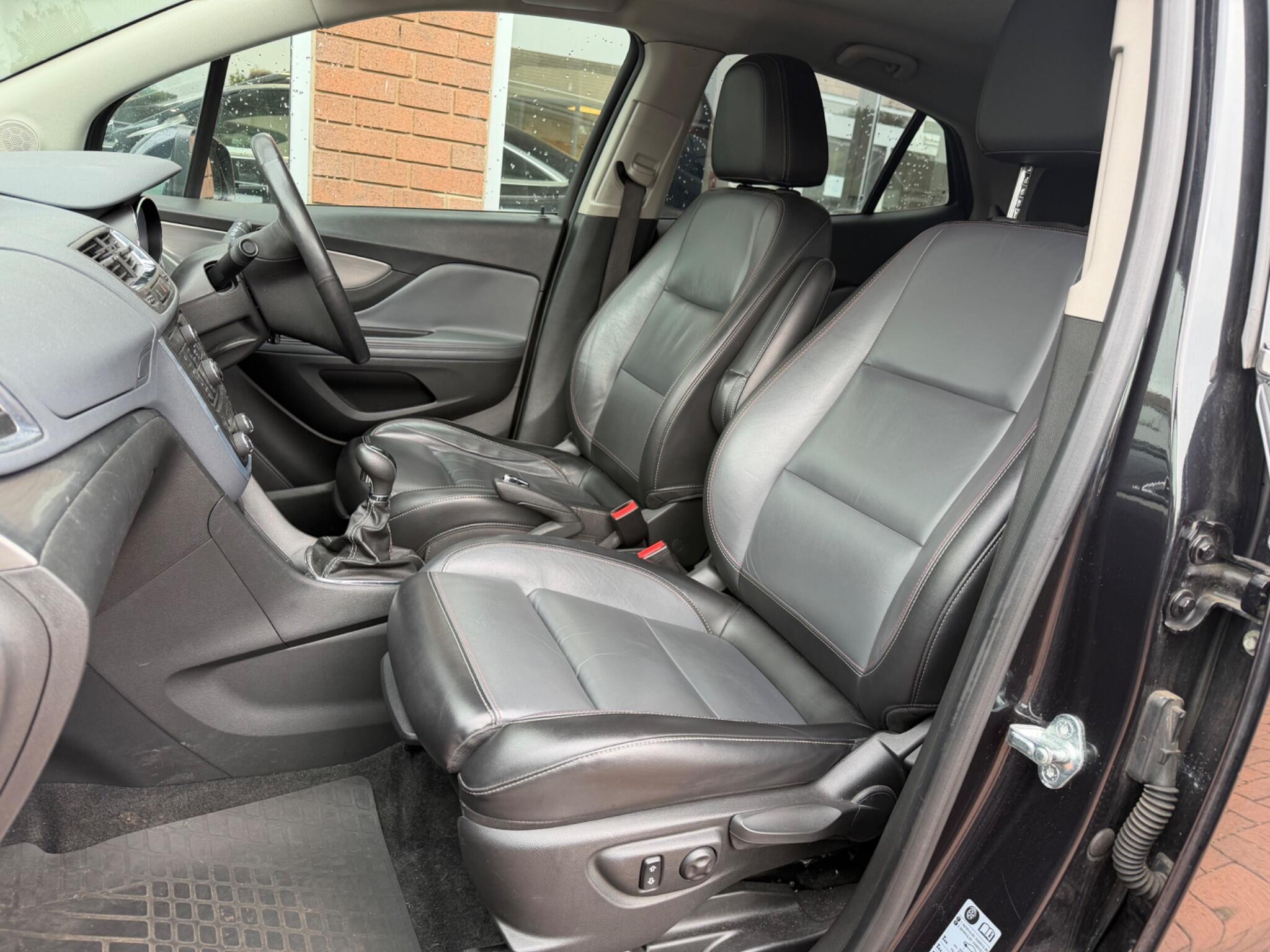 Vauxhall Mokka view 33