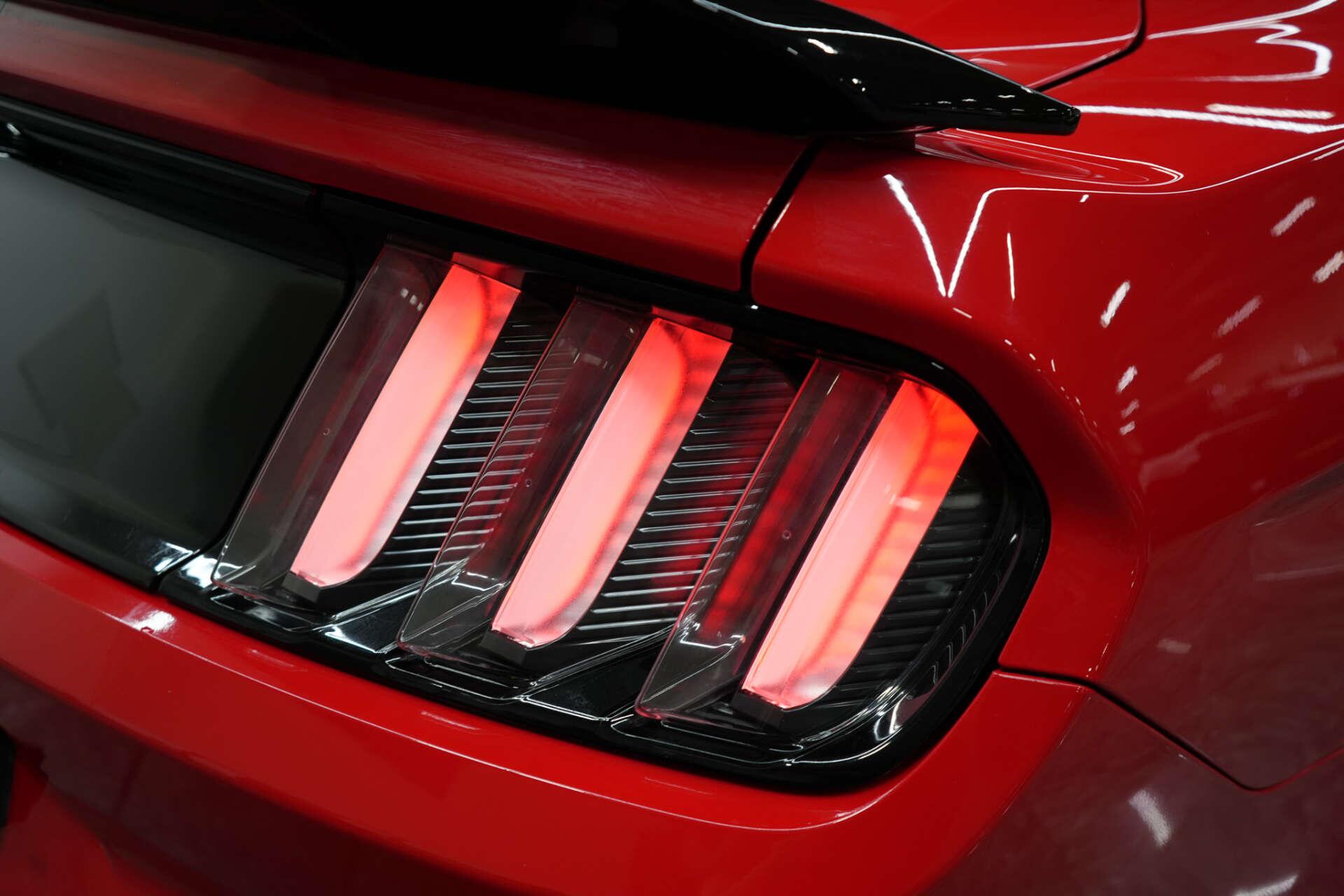 Ford Mustang view 43