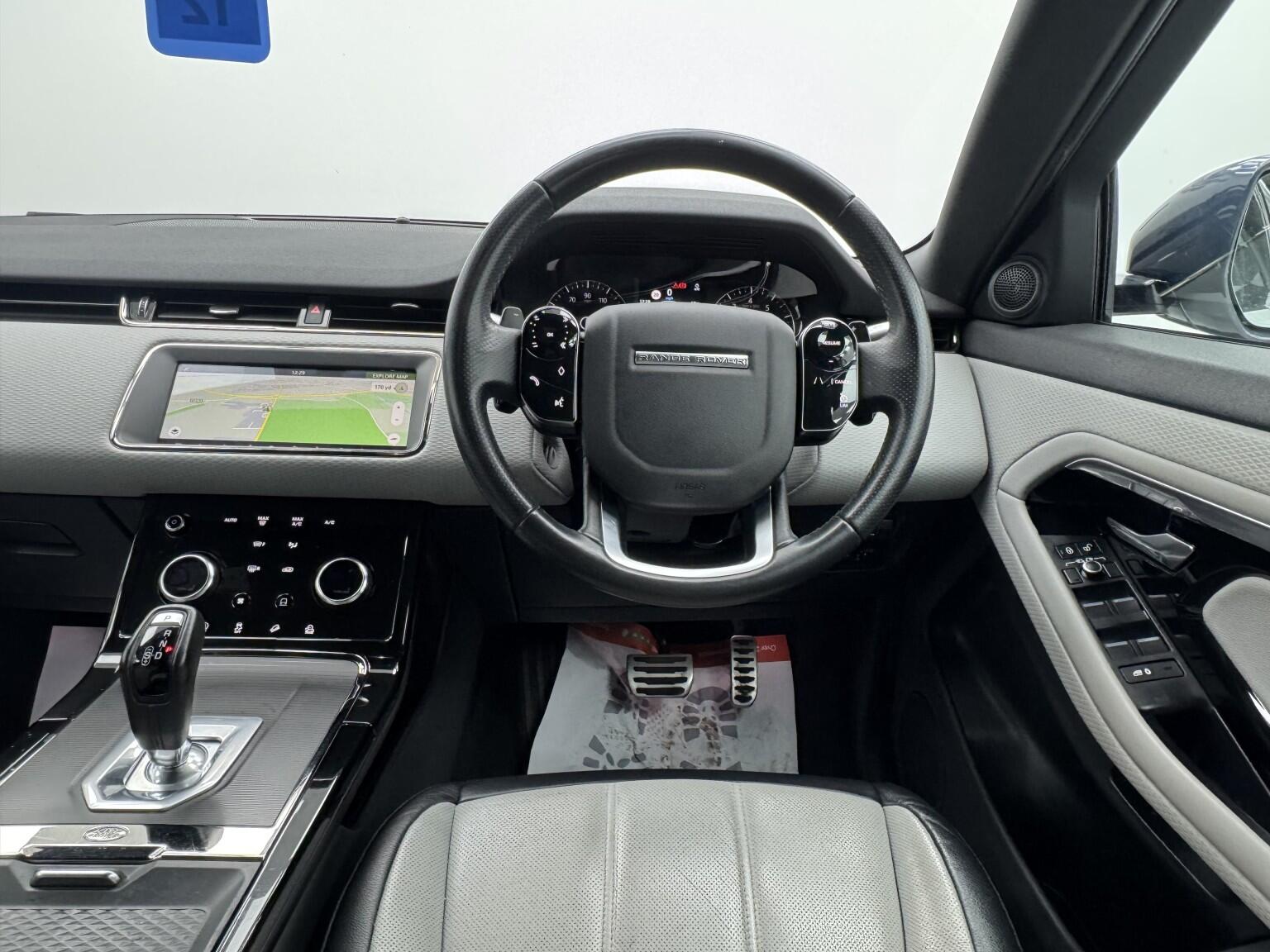 Land Rover Range Rover Evoque view 24