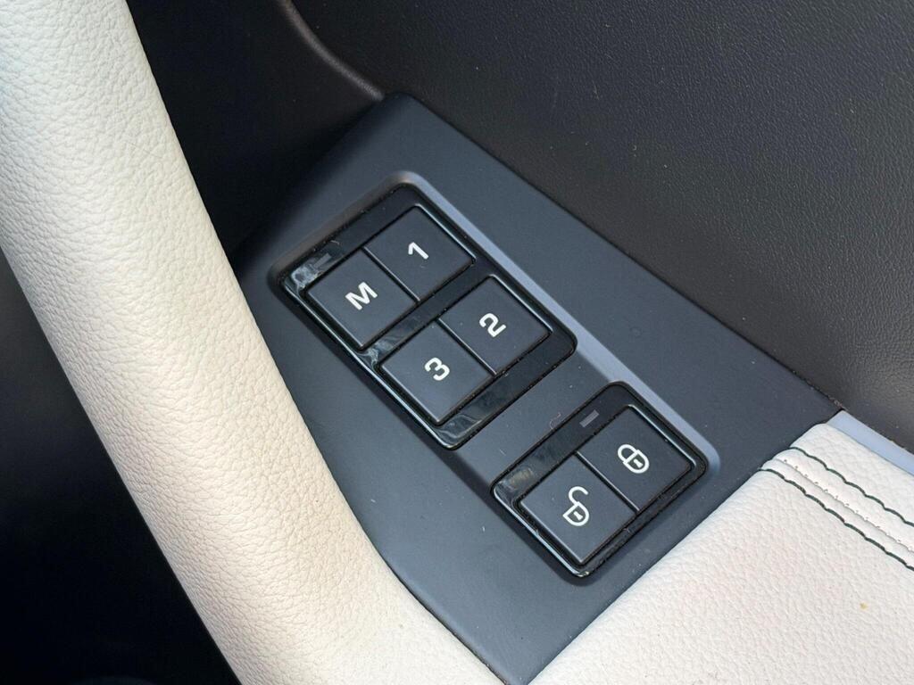 Jaguar F-Pace view 51