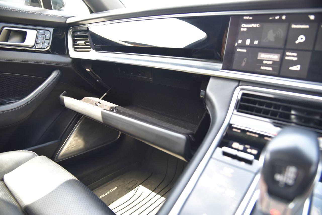 Porsche Panamera view 63