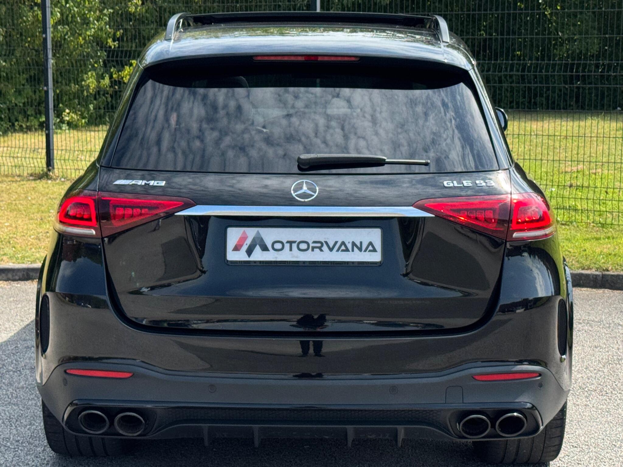 Mercedes-Benz Gle view 12