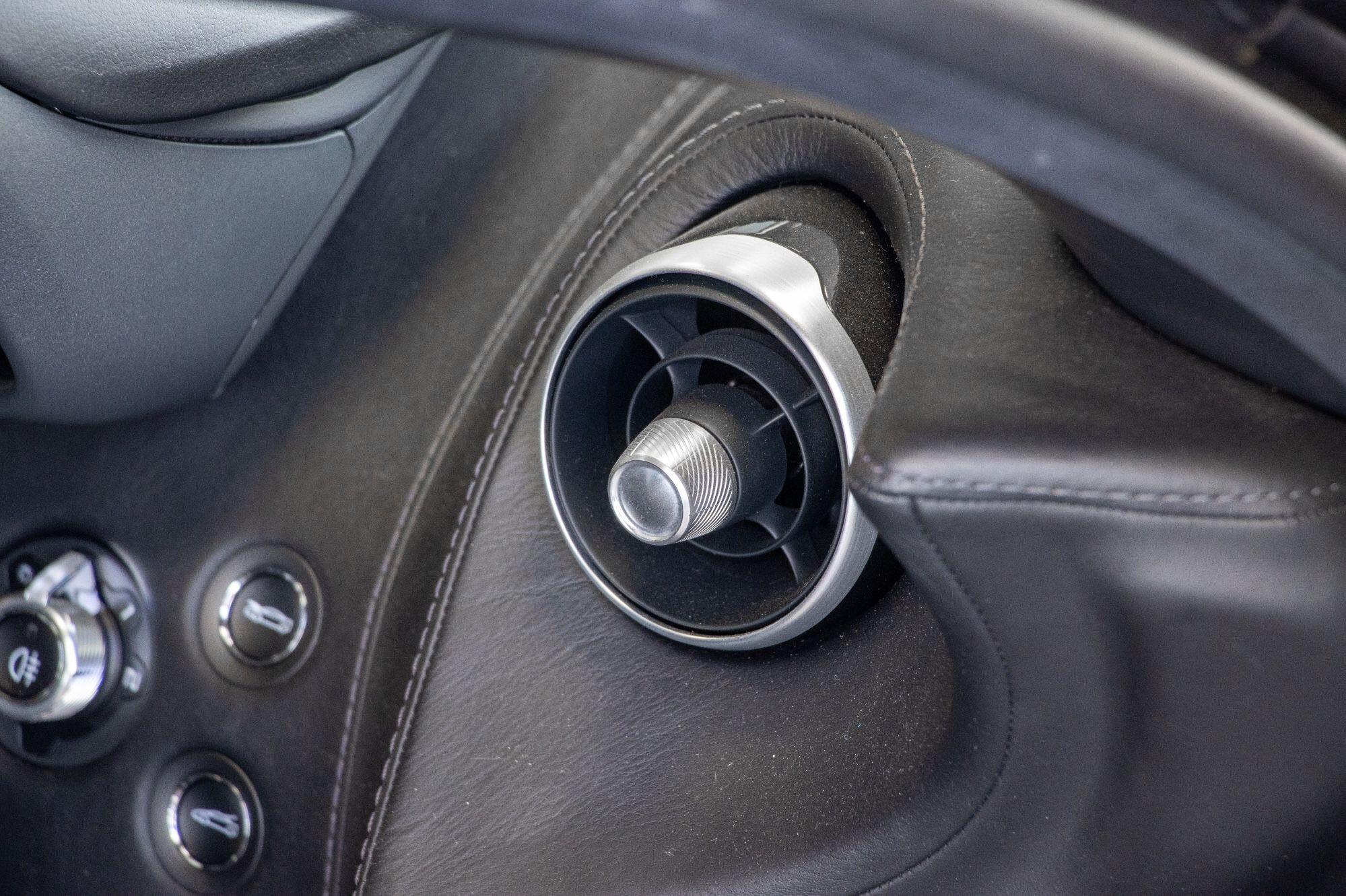 Mclaren GT view 42