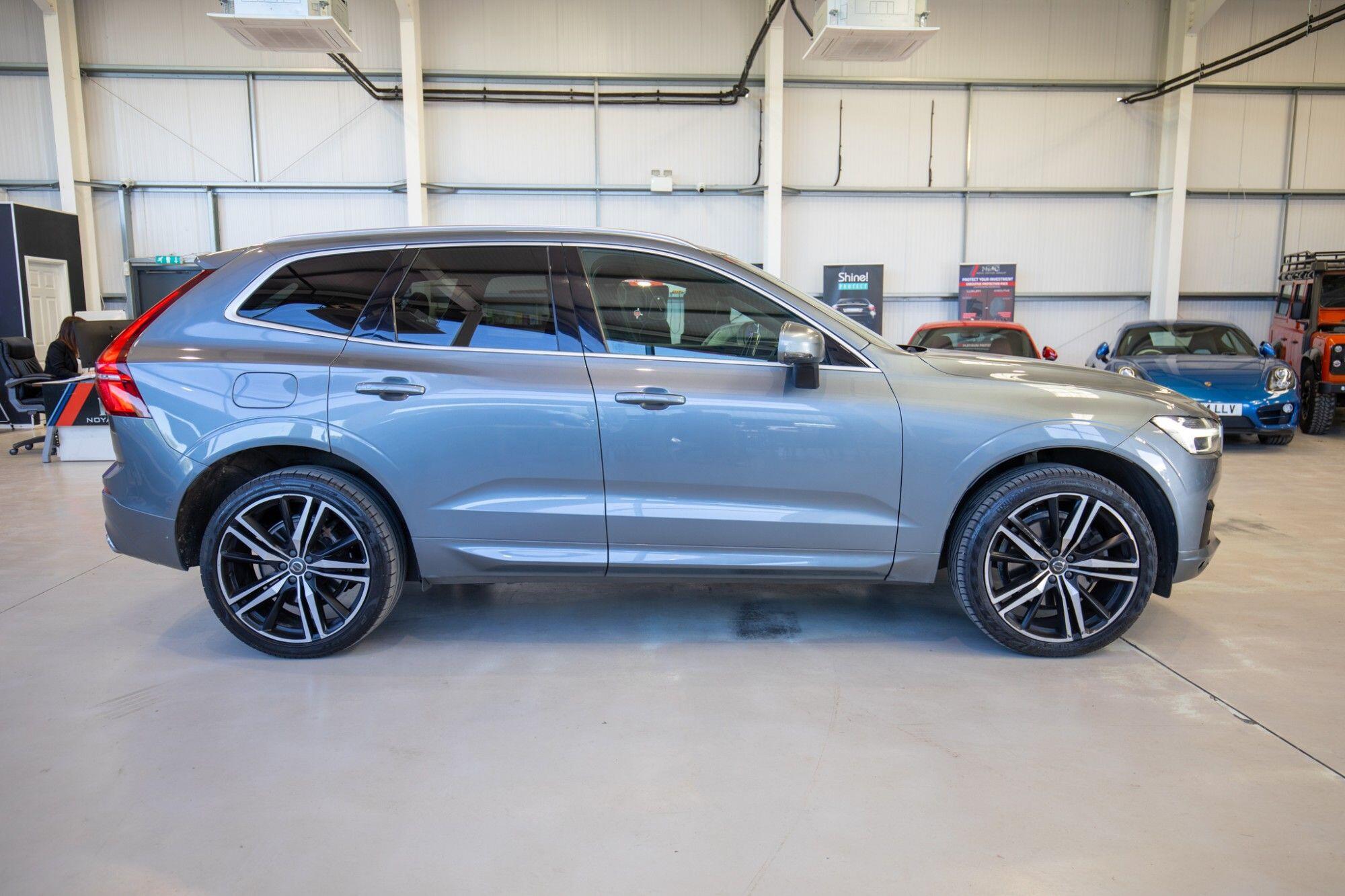 Volvo XC60 view 13