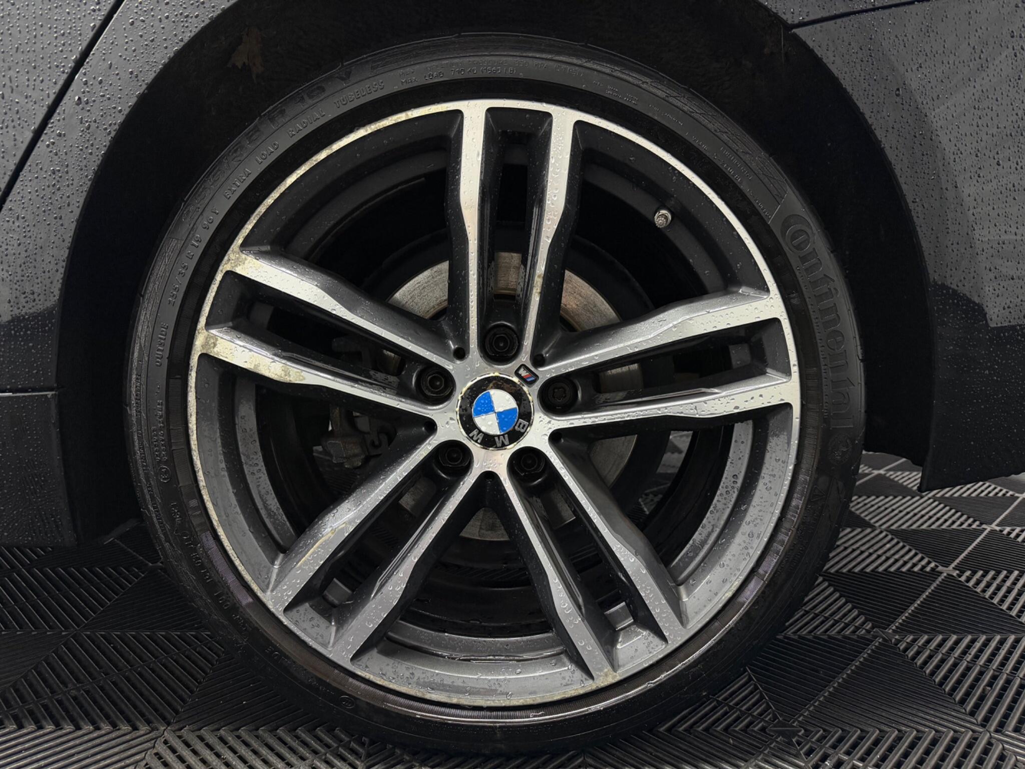 BMW 4 Series view 17