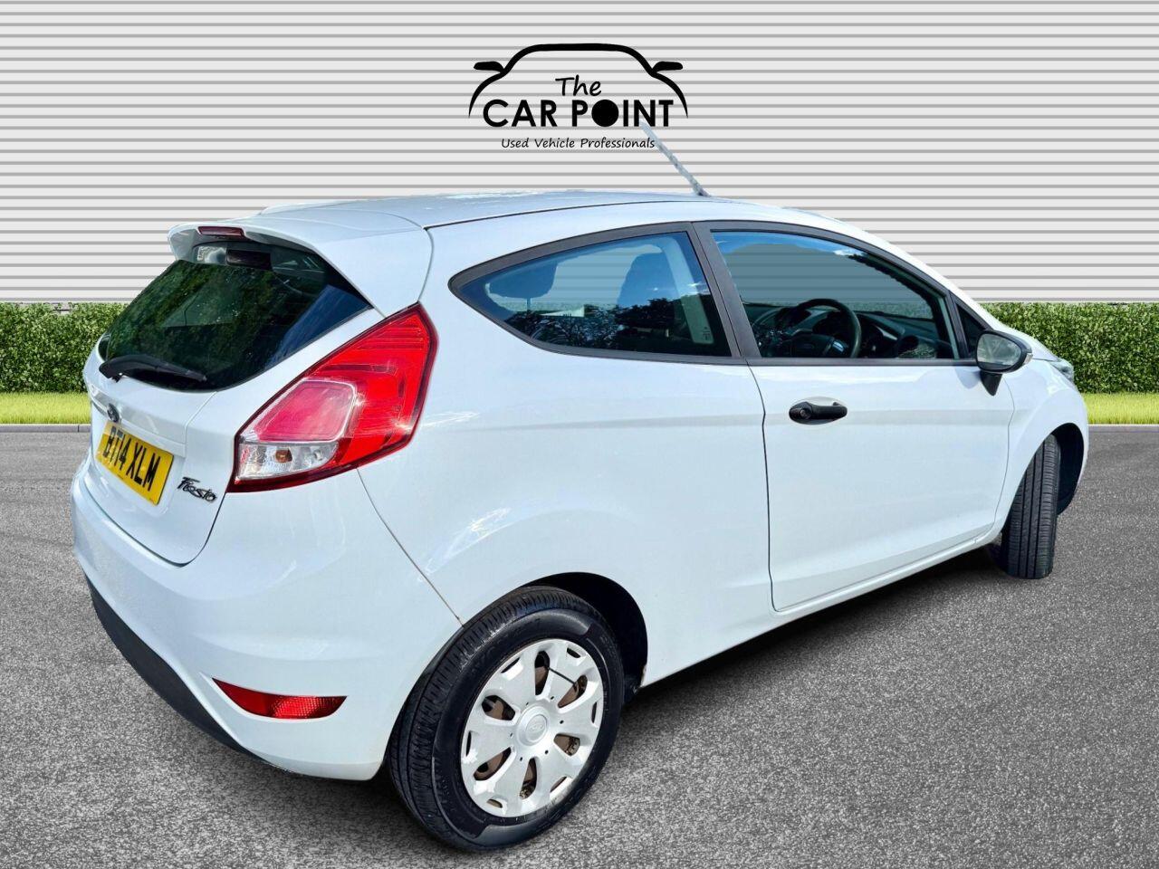 Ford Fiesta view 14