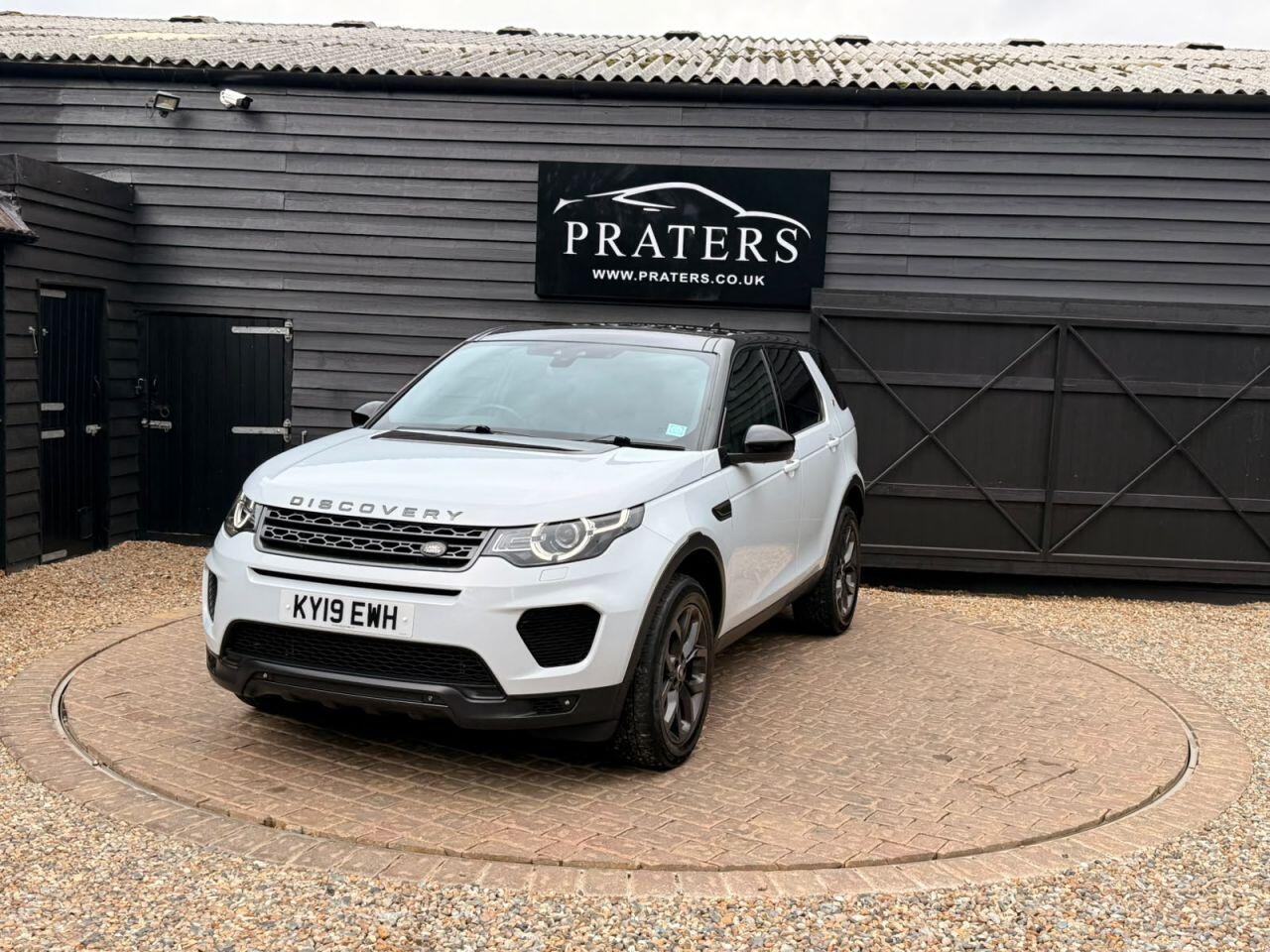 Land Rover Discovery Sport view 22