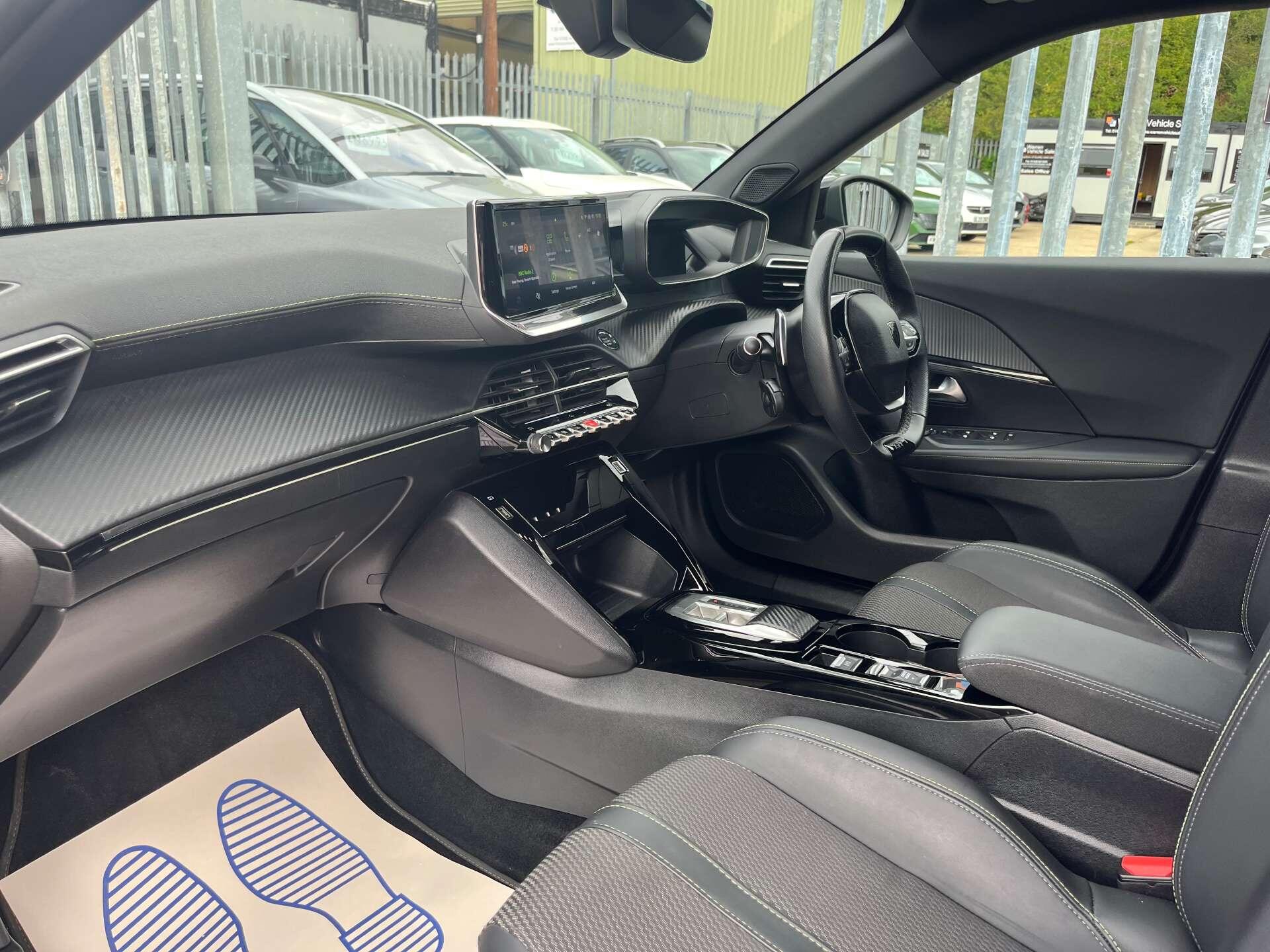 Peugeot 2008 view 31