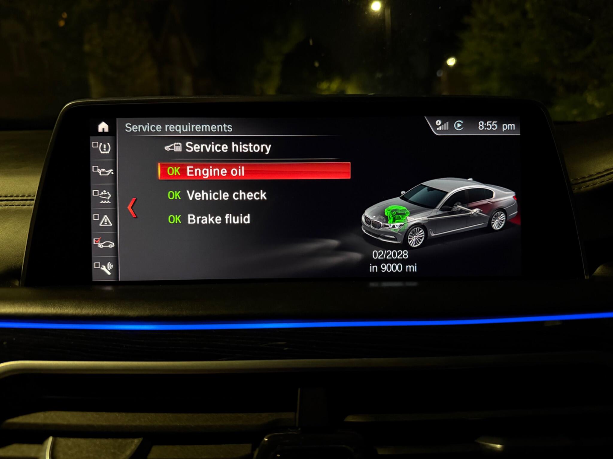 BMW 7 Series view 40