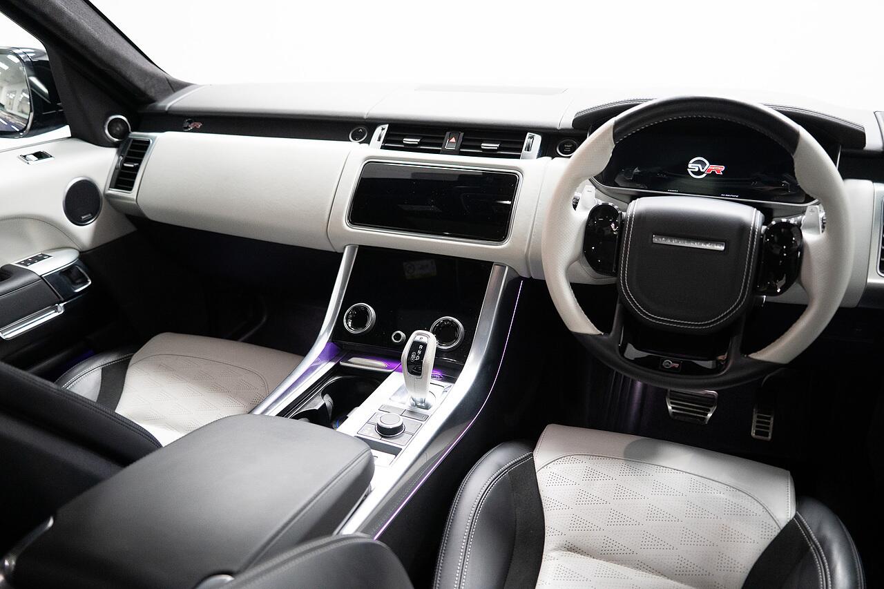 Land Rover Range Rover Sport view 12