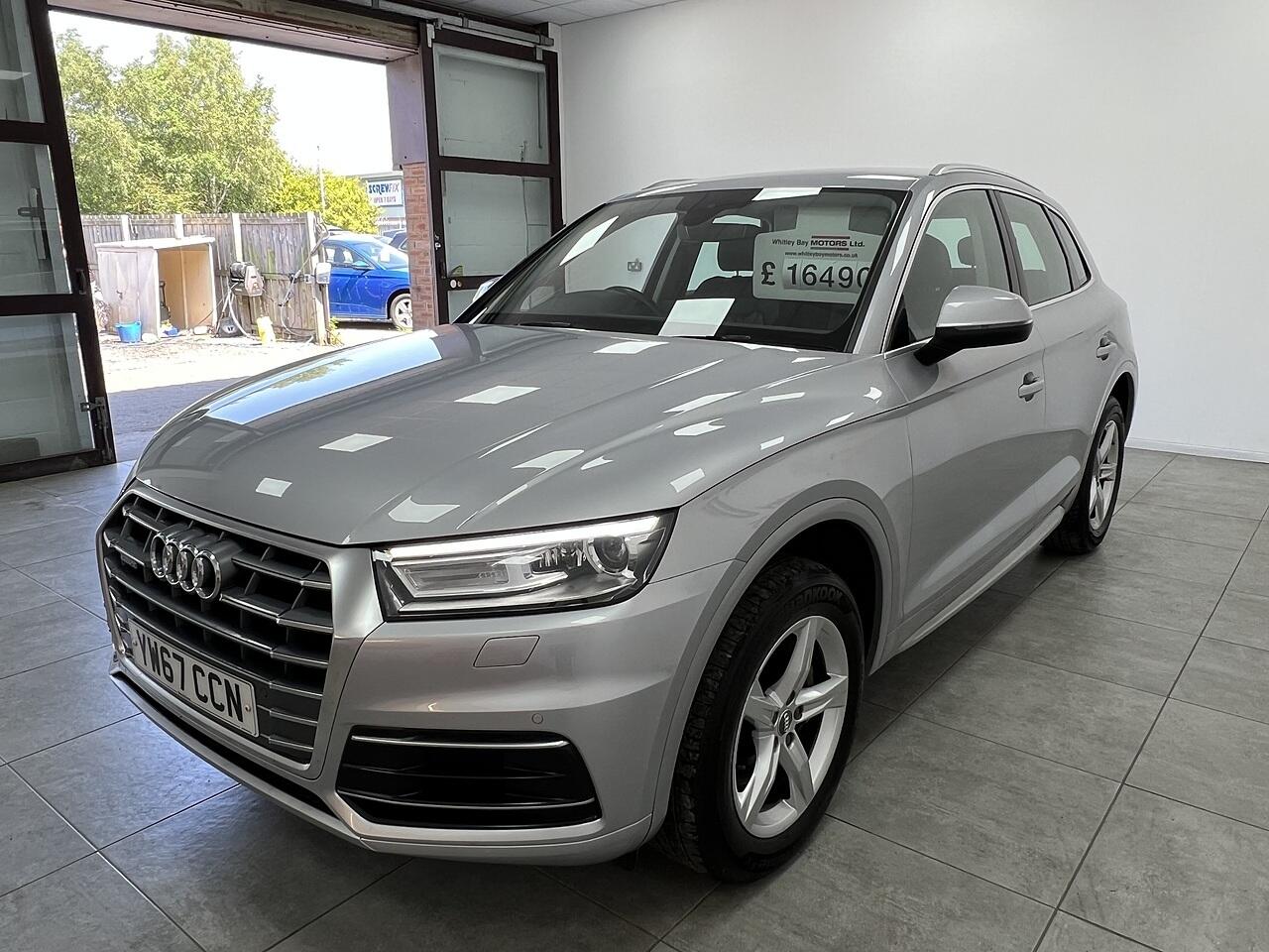 Audi Q5 view 6