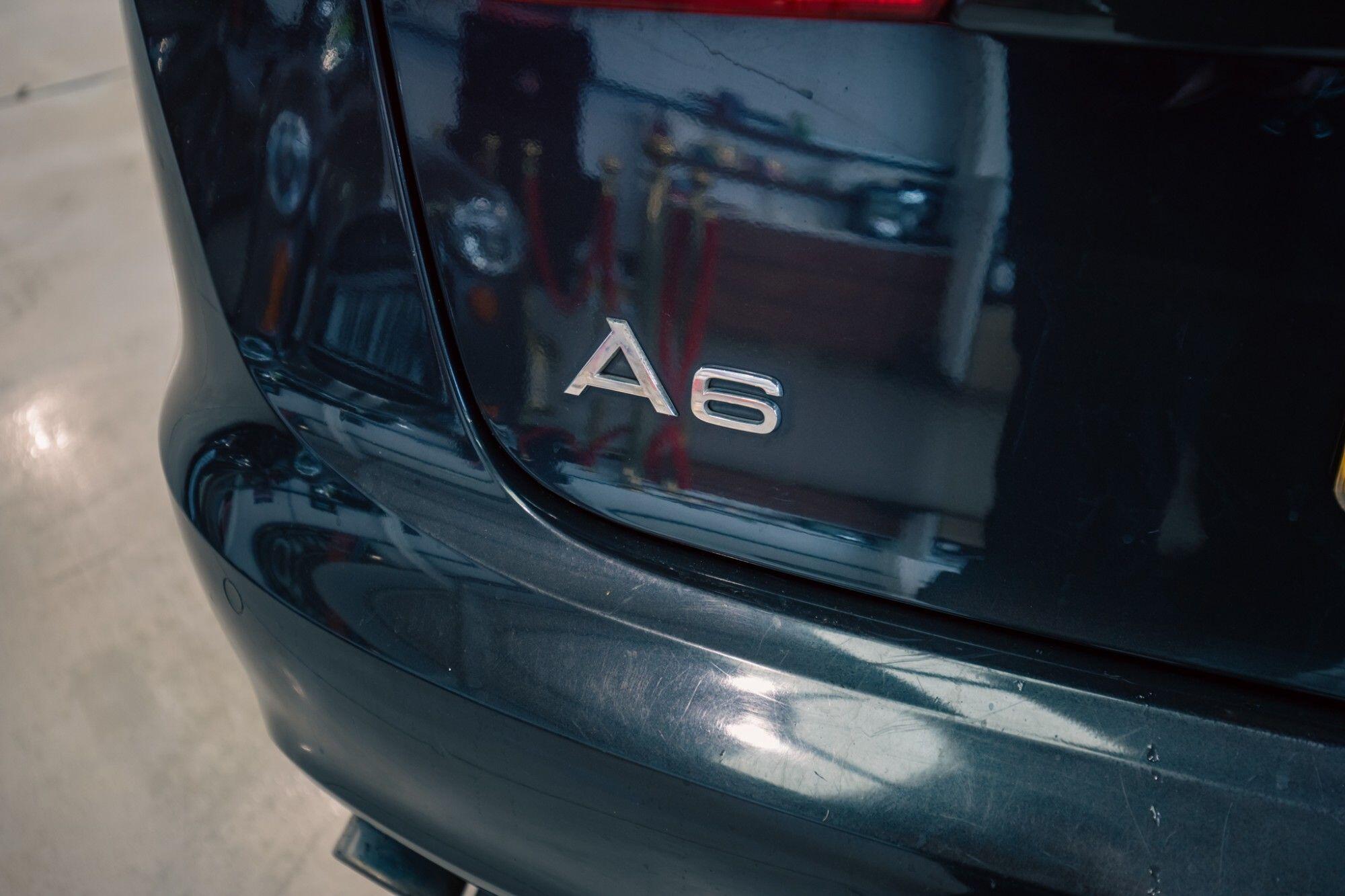 Audi A6 view 6