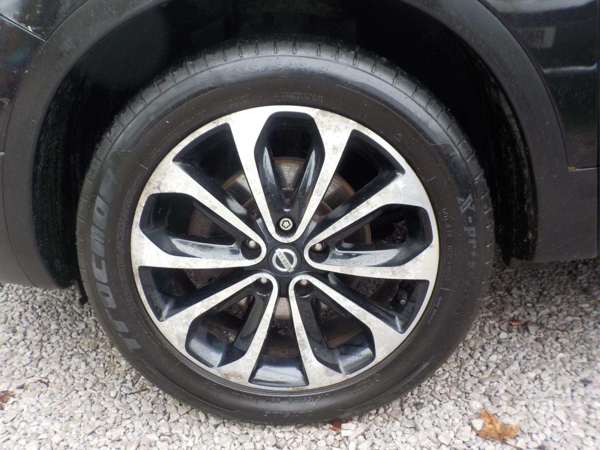 Nissan Qashqai 1.5 dCi 360 2WD Euro 5 5dr