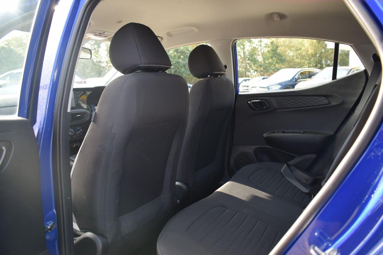 Hyundai I10 view 18