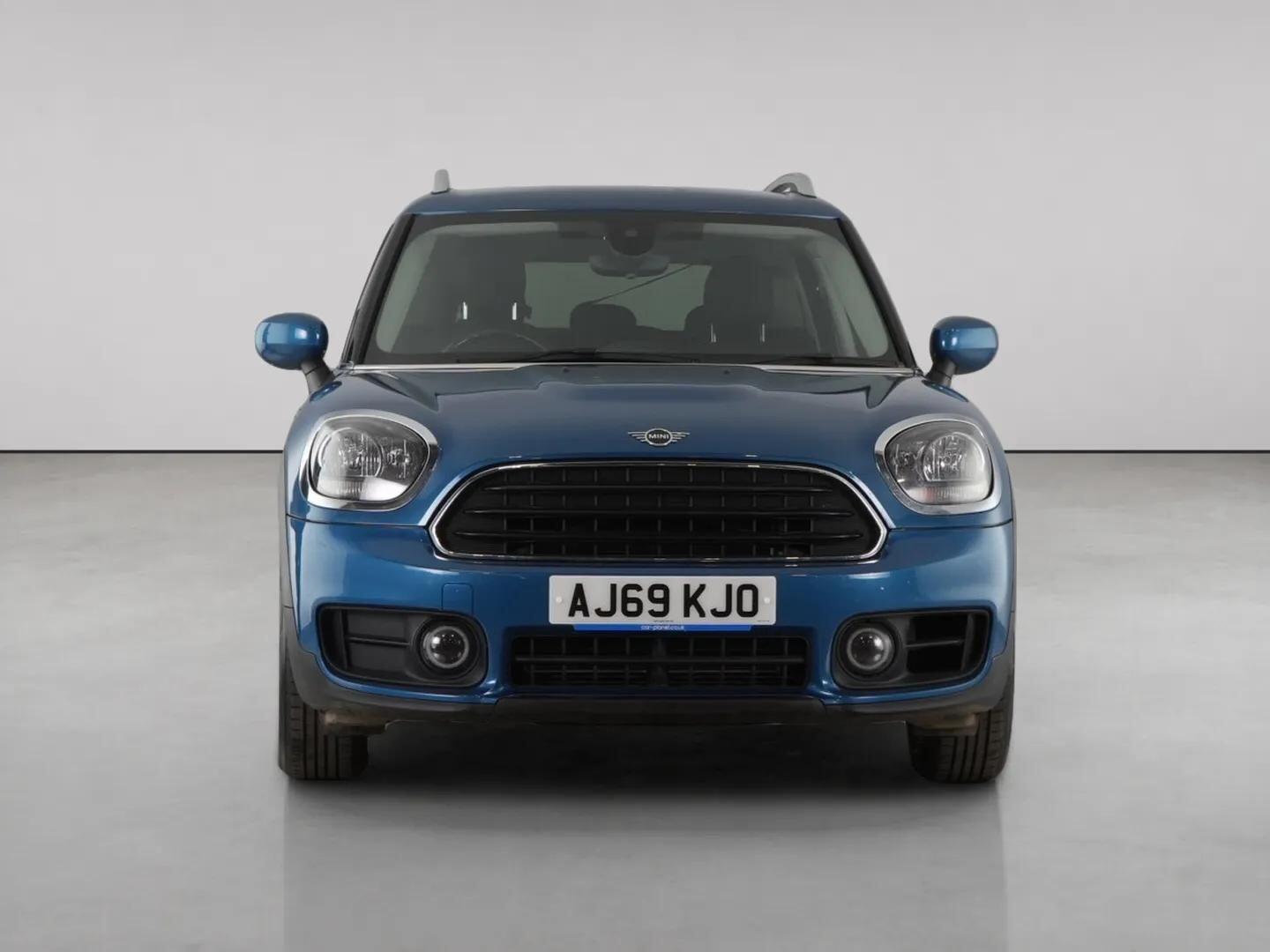 Mini Countryman view 5